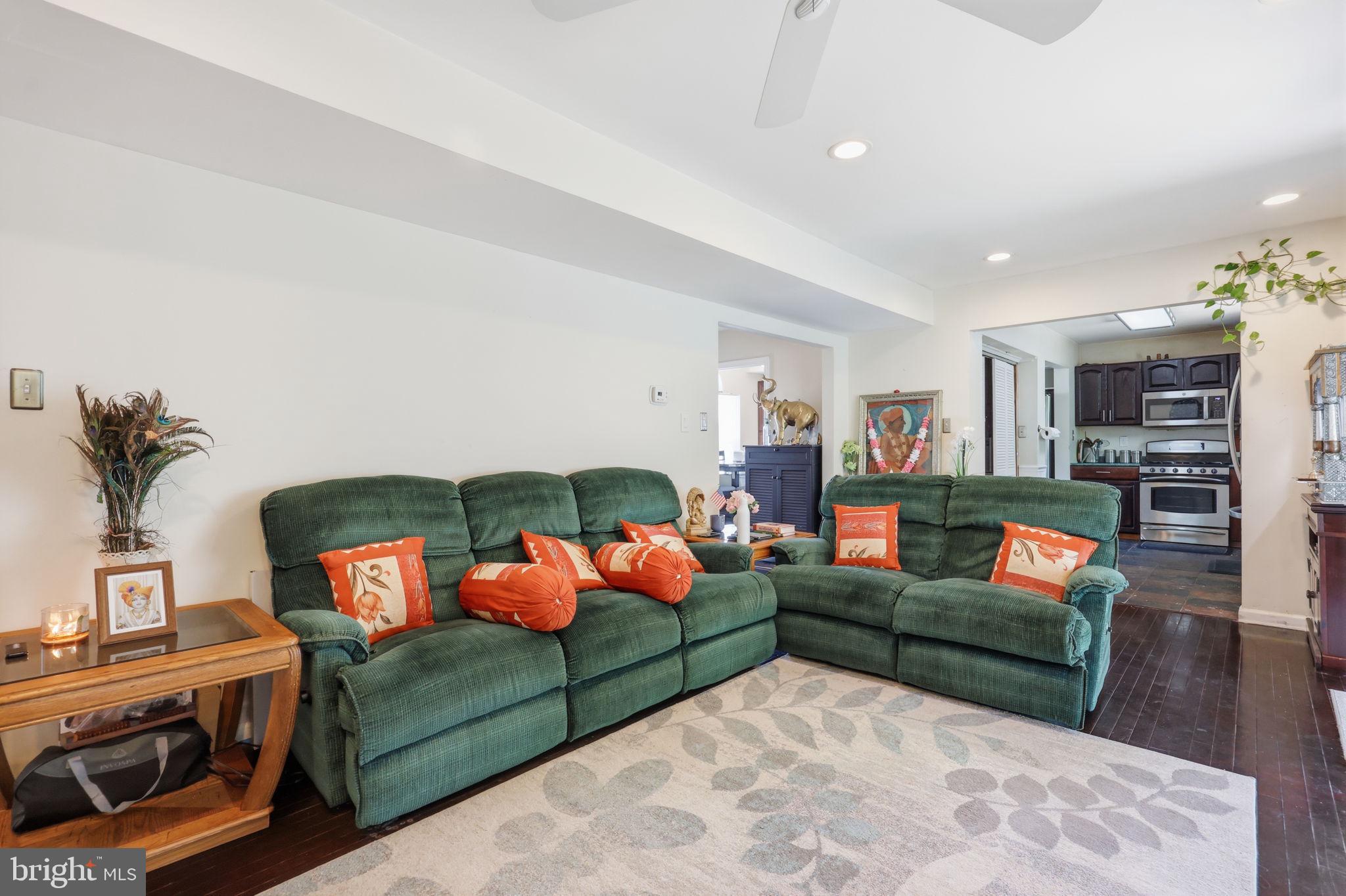 FAIRLESS HILLS - Residential