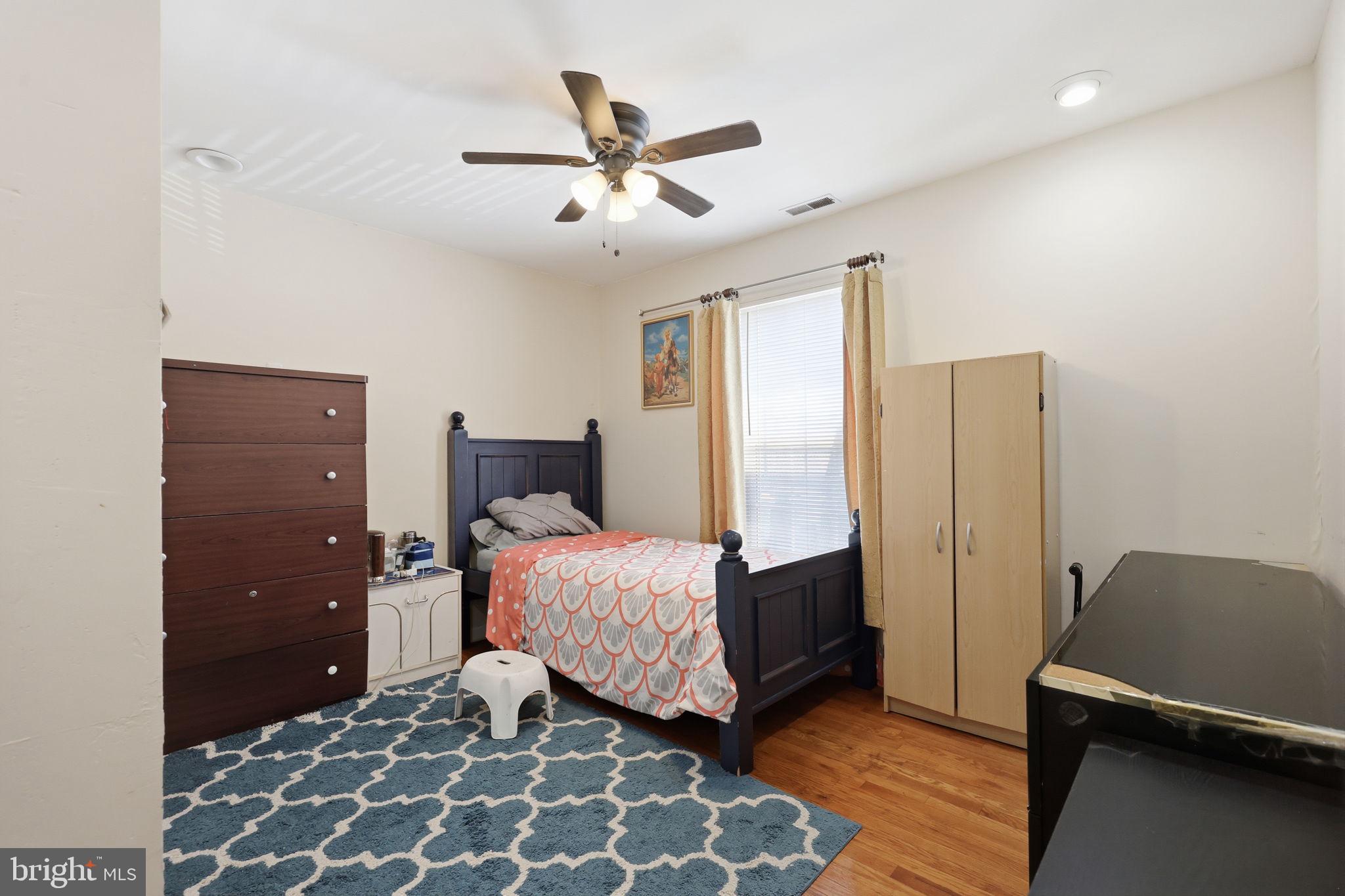 FAIRLESS HILLS - Residential