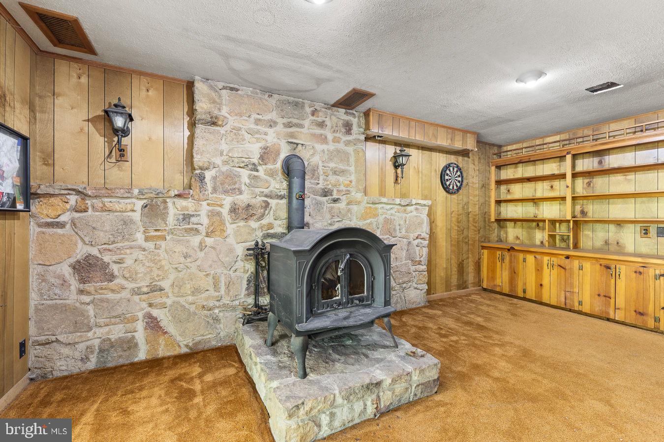 AUTUMN HILLS ESTATES - Residential