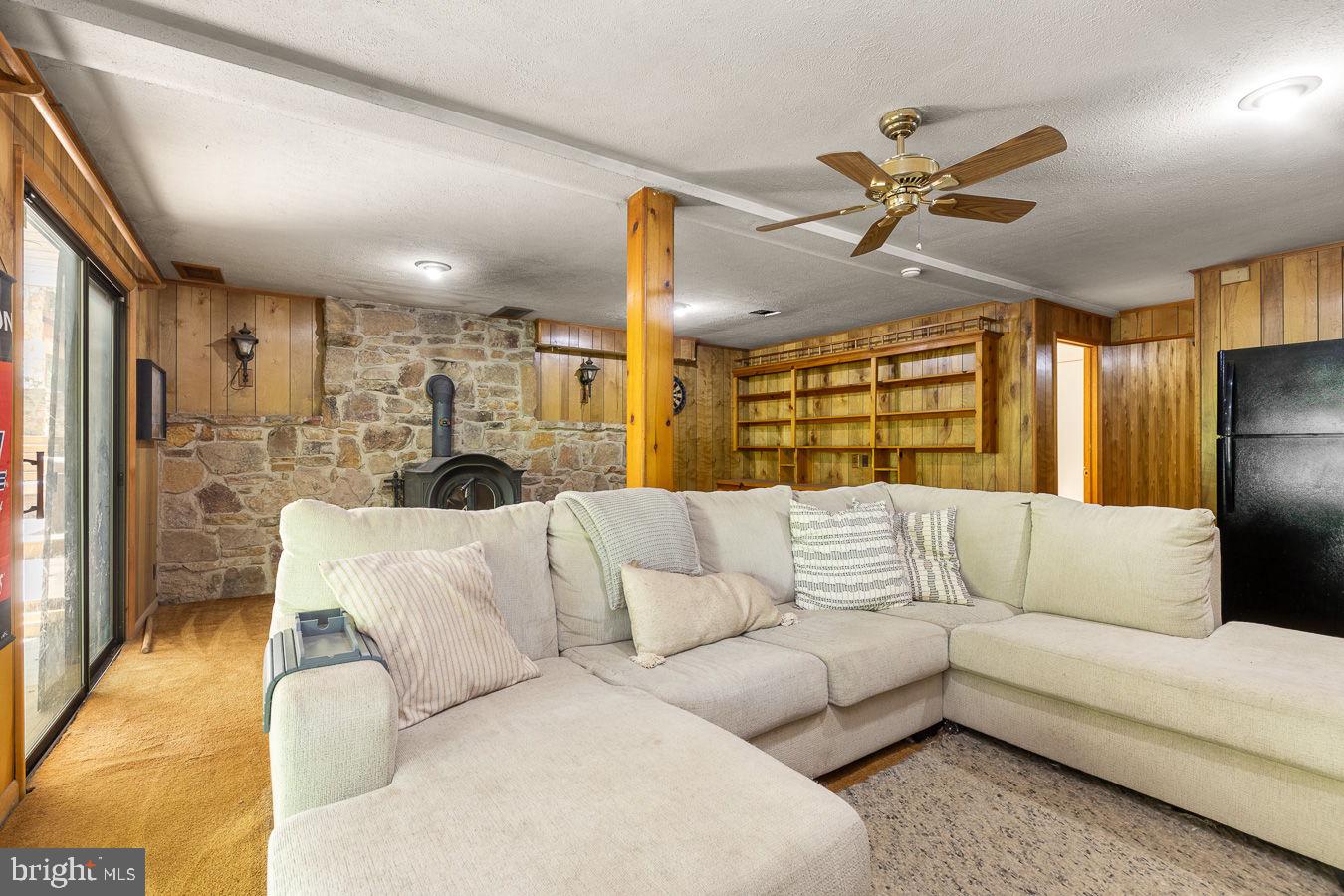 AUTUMN HILLS ESTATES - Residential