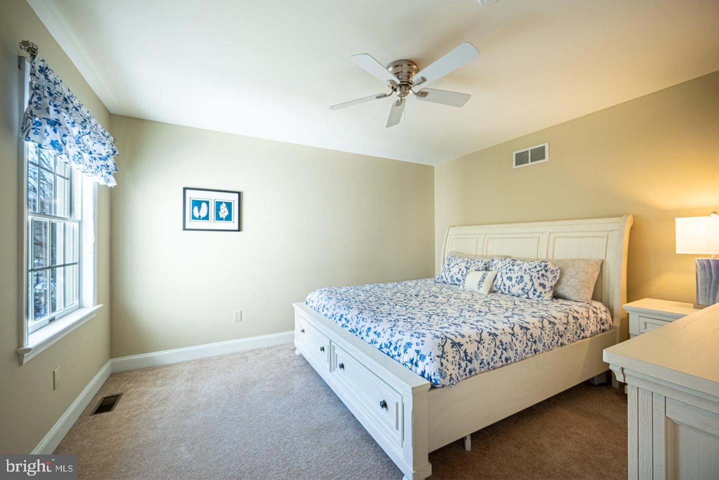 WINCHESTER - Residential