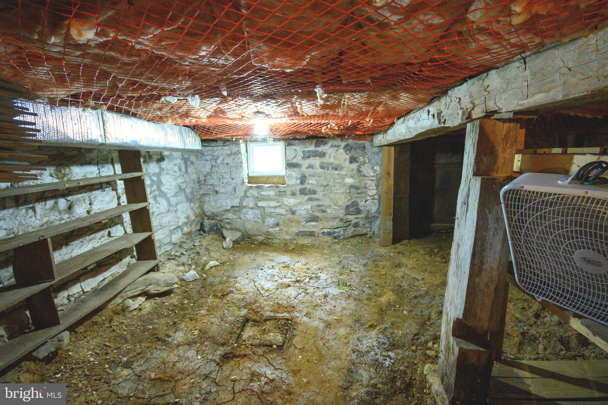 TOMS BROOK - Residential