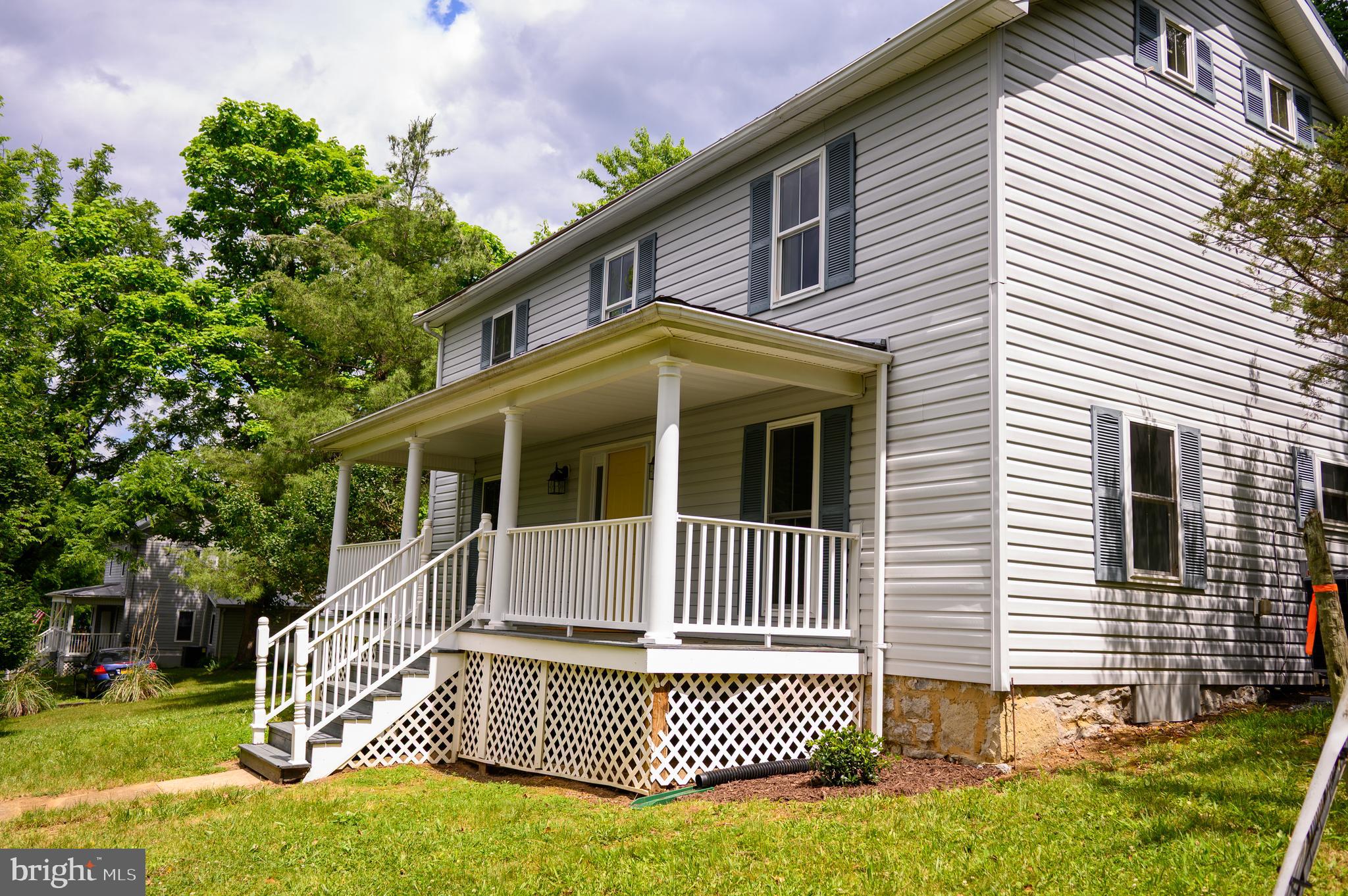 TOMS BROOK - Residential