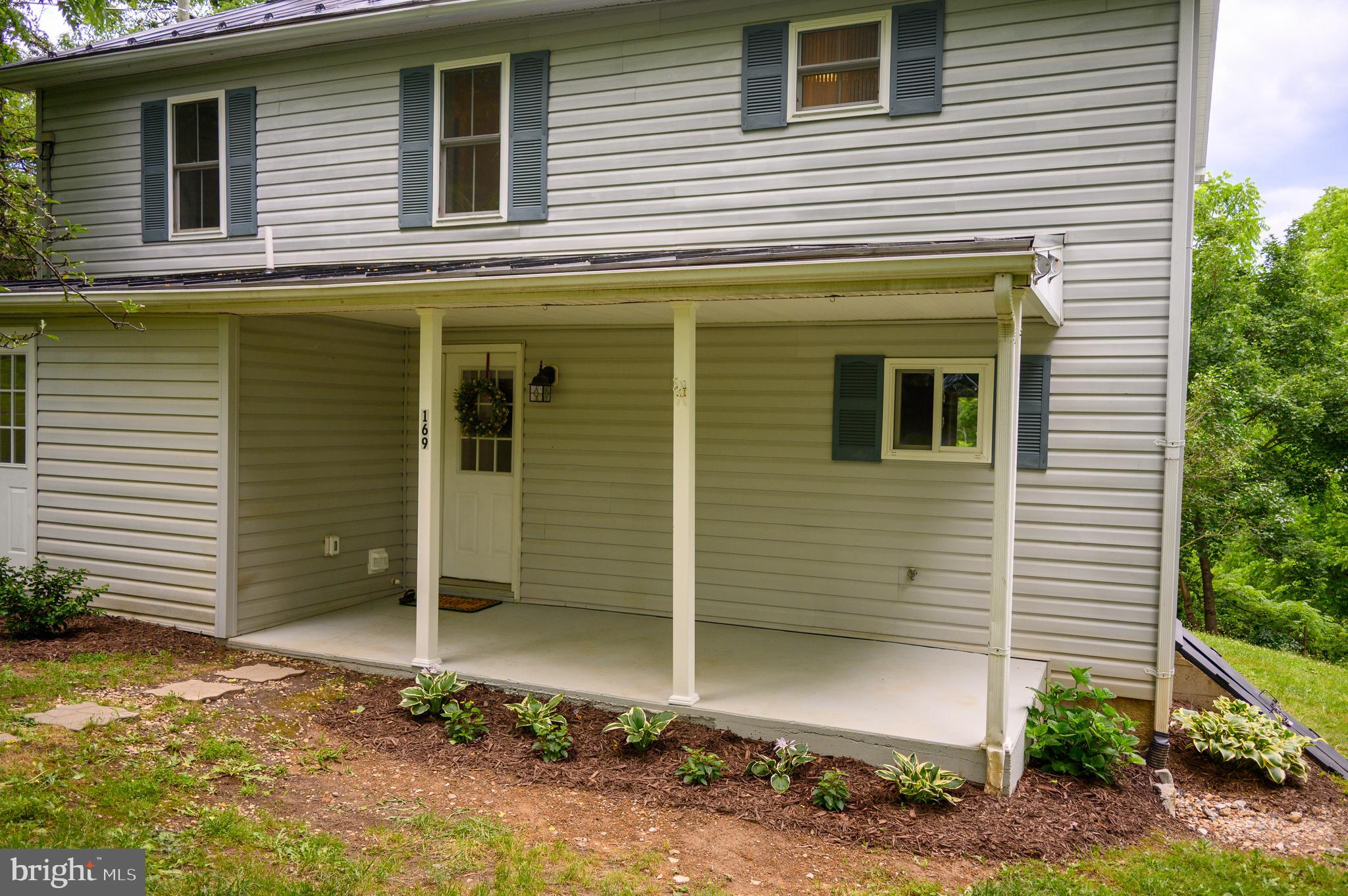 TOMS BROOK - Residential
