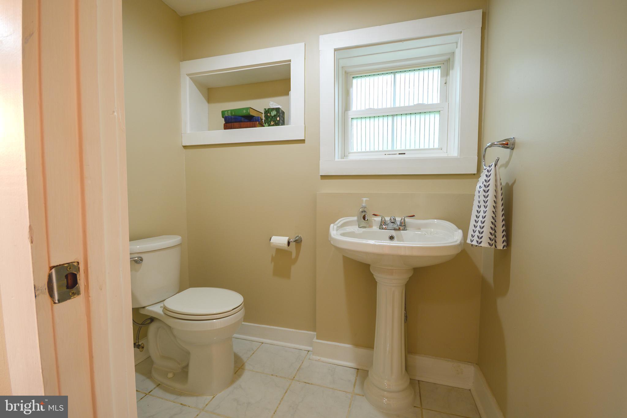 TOMS BROOK - Residential