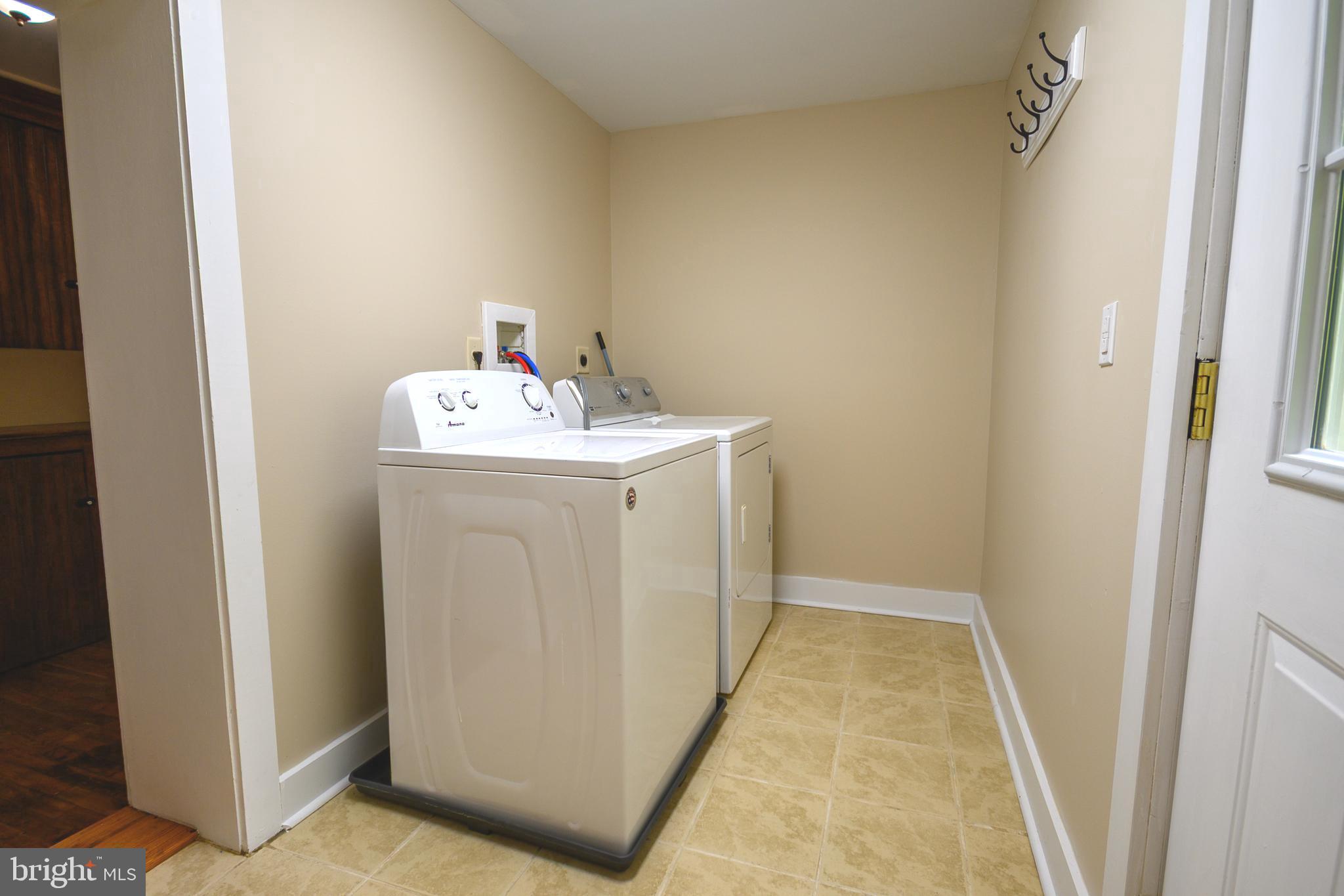 TOMS BROOK - Residential