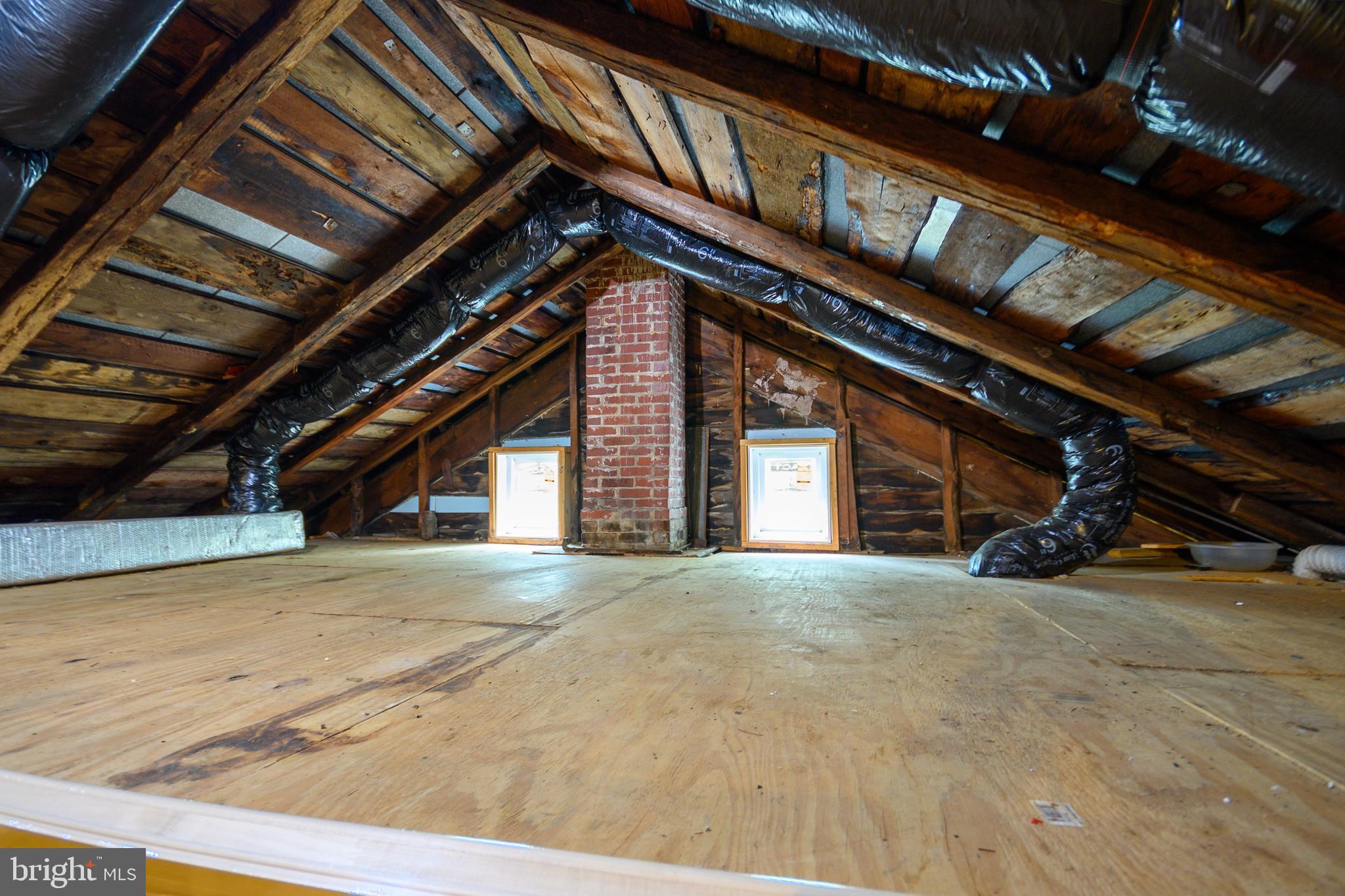 TOMS BROOK - Residential