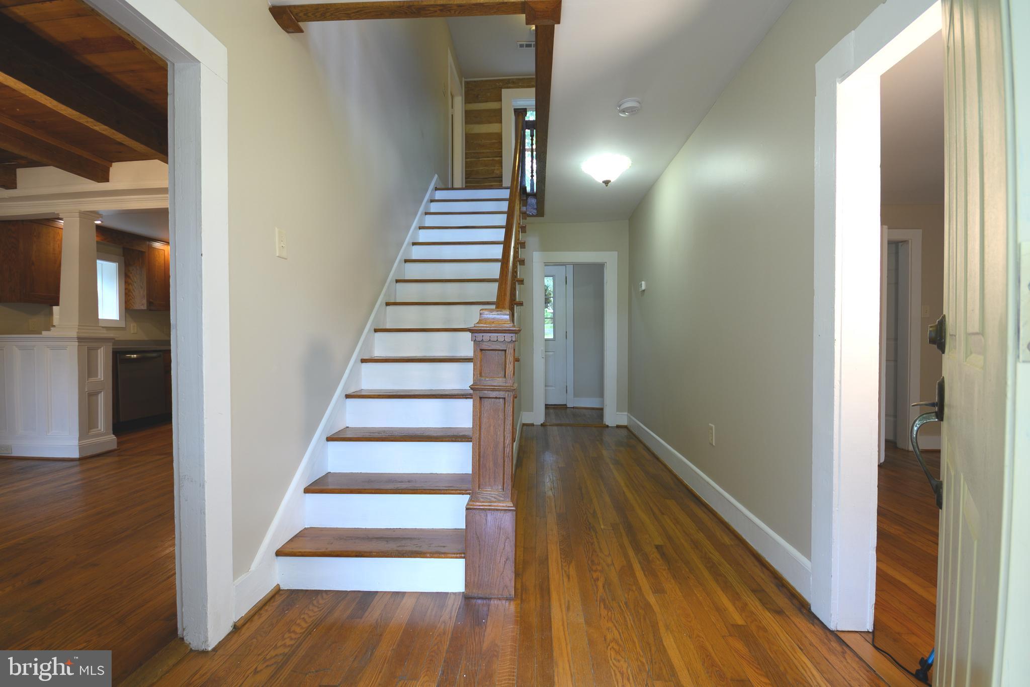 TOMS BROOK - Residential