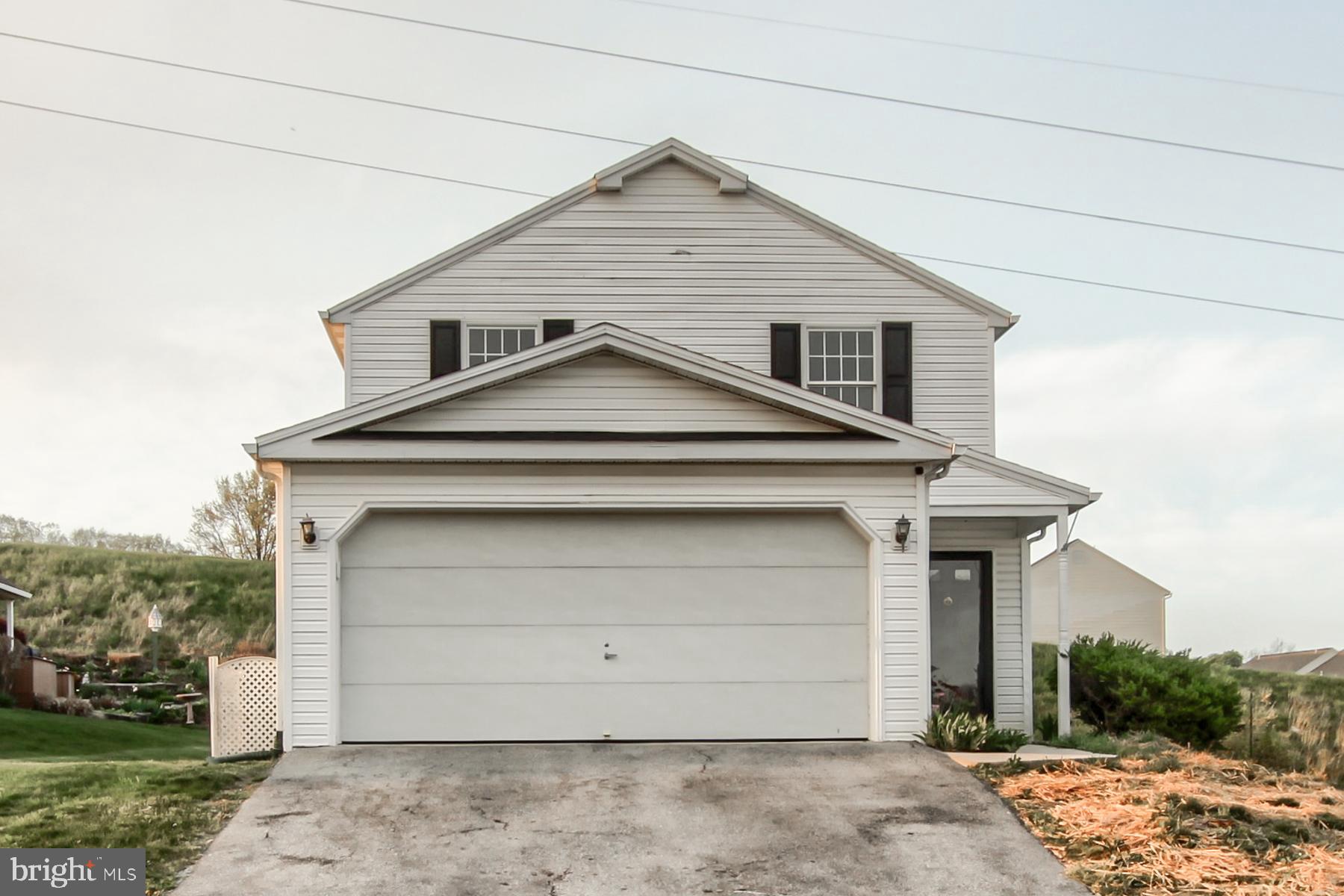 Fully updated and move-in ready, this spacious 5-bedroom, 3.5-bath home features a modern remodel throughout—including new flooring, updated kitchen and baths, and fresh paint. The finished basement adds extra living space including 2 extra rooms, perfect for a home office, gym, or guest suite. Reach out to schedule a showing today!