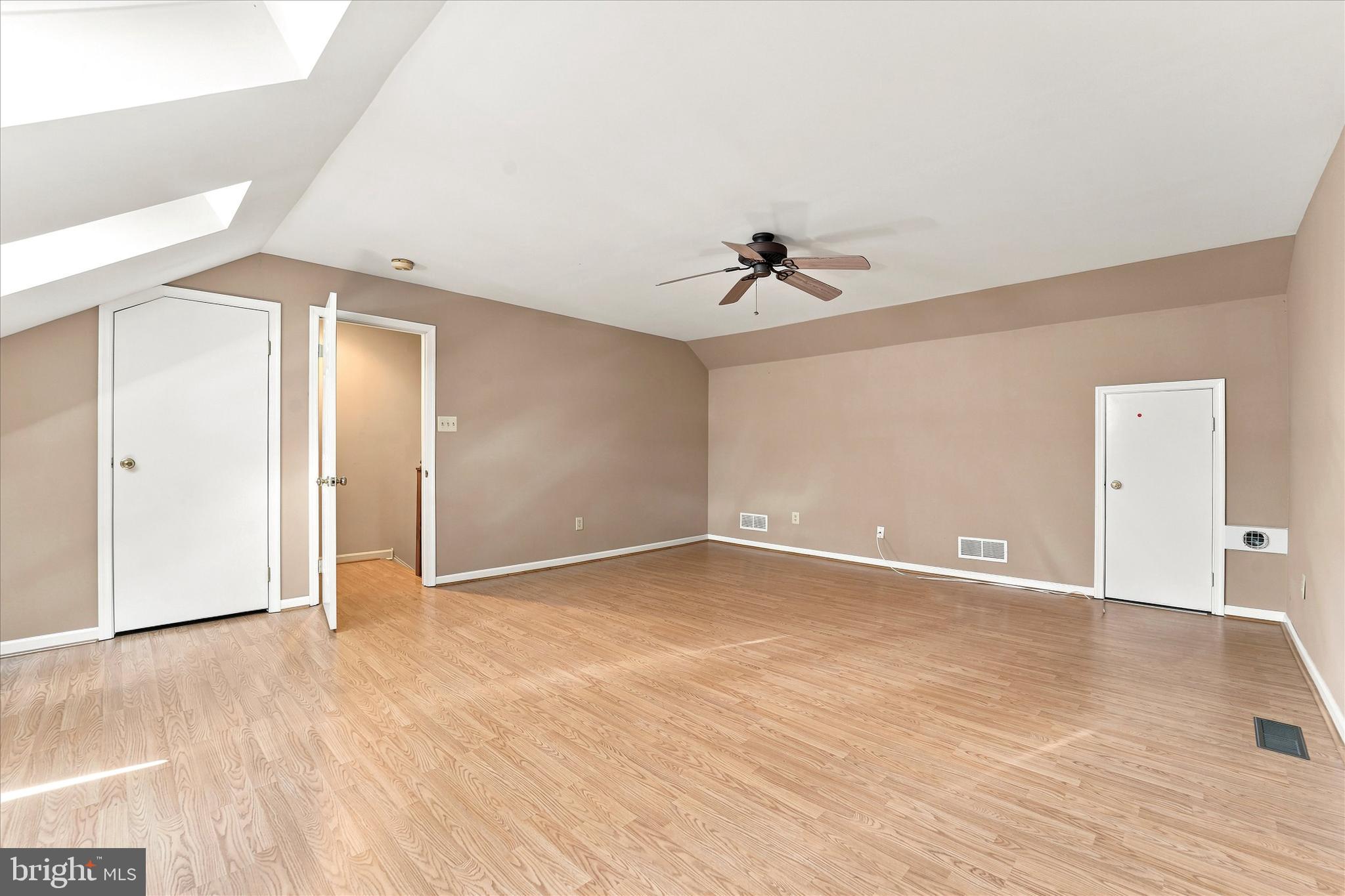 TANGLEWOOD - Residential