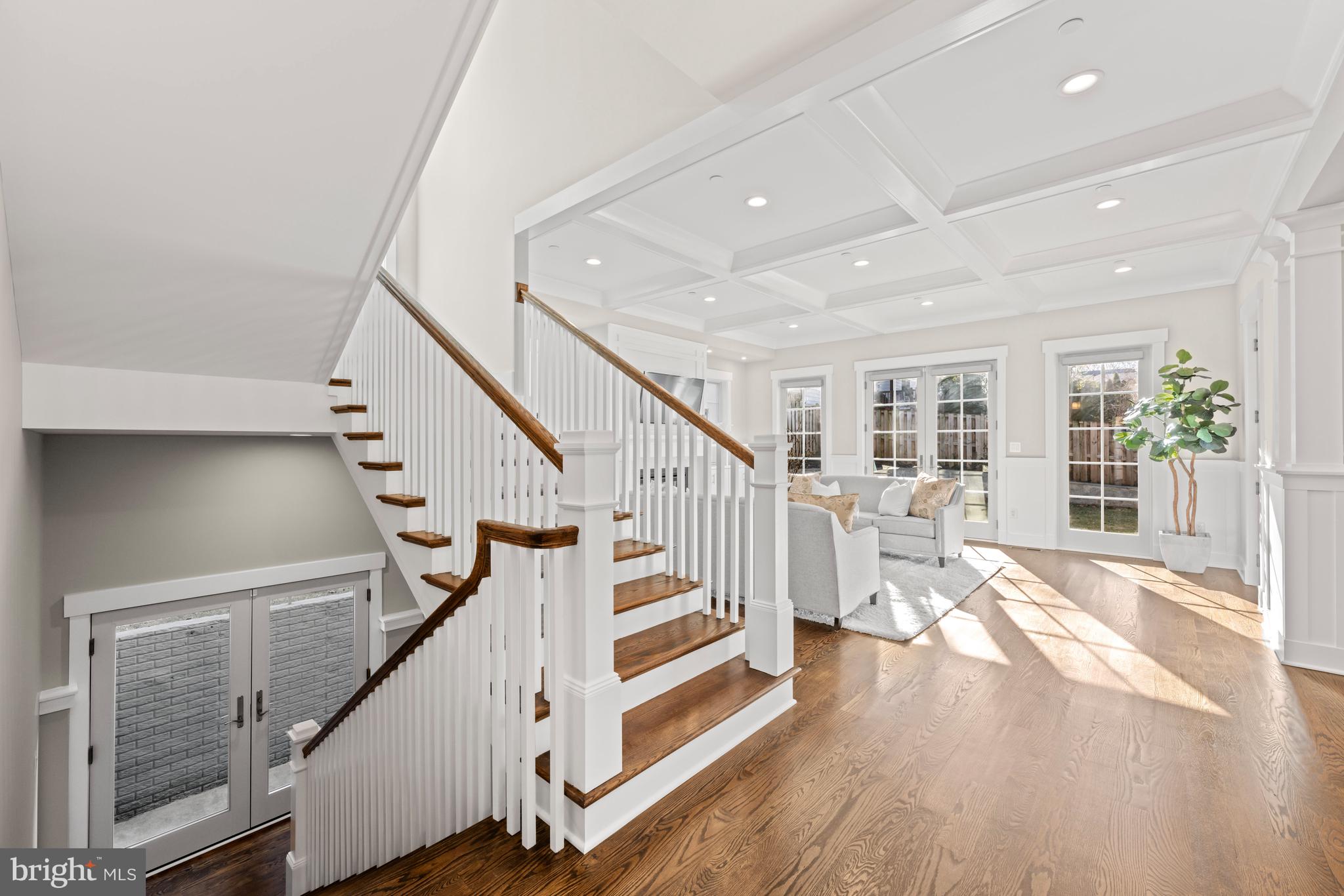 PINEVIEW - Residential