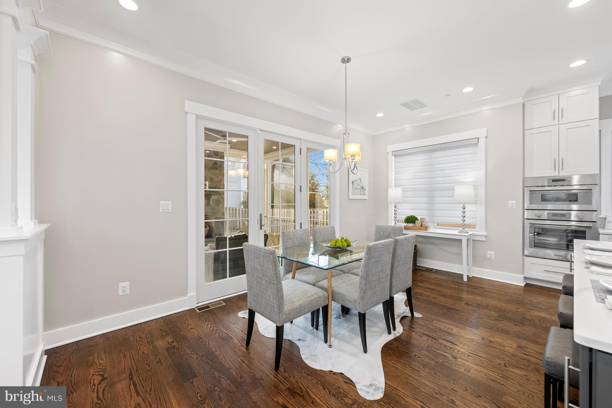 PINEVIEW - Residential
