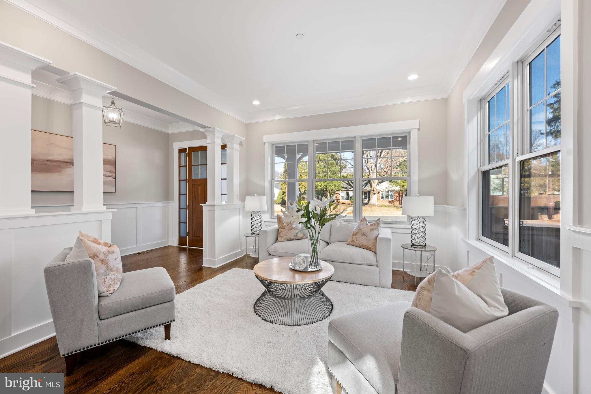 PINEVIEW - Residential