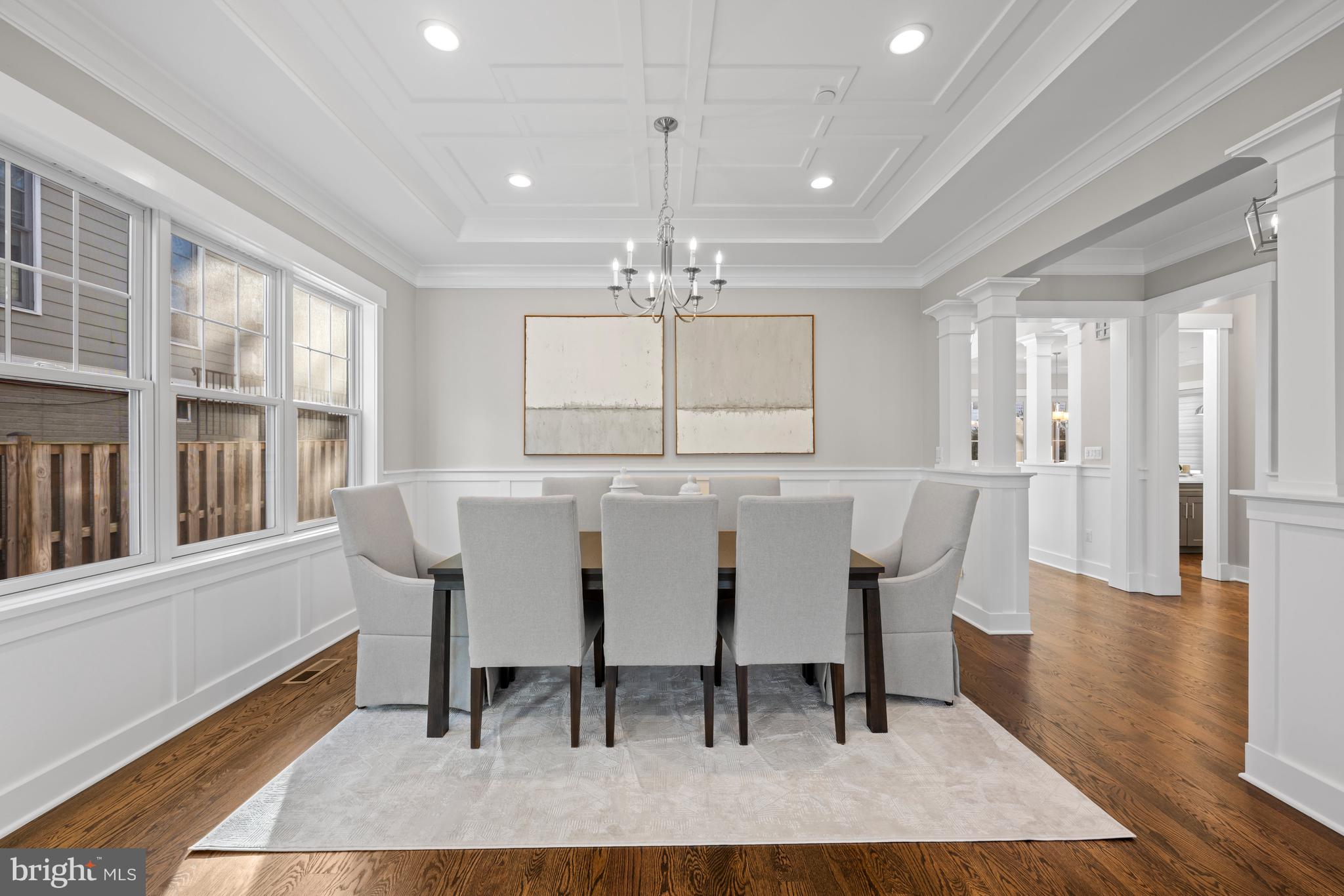 PINEVIEW - Residential