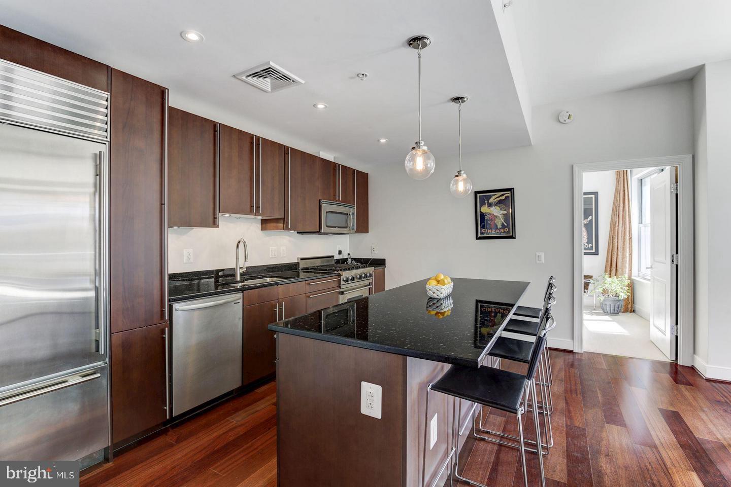 WEST END - Residential