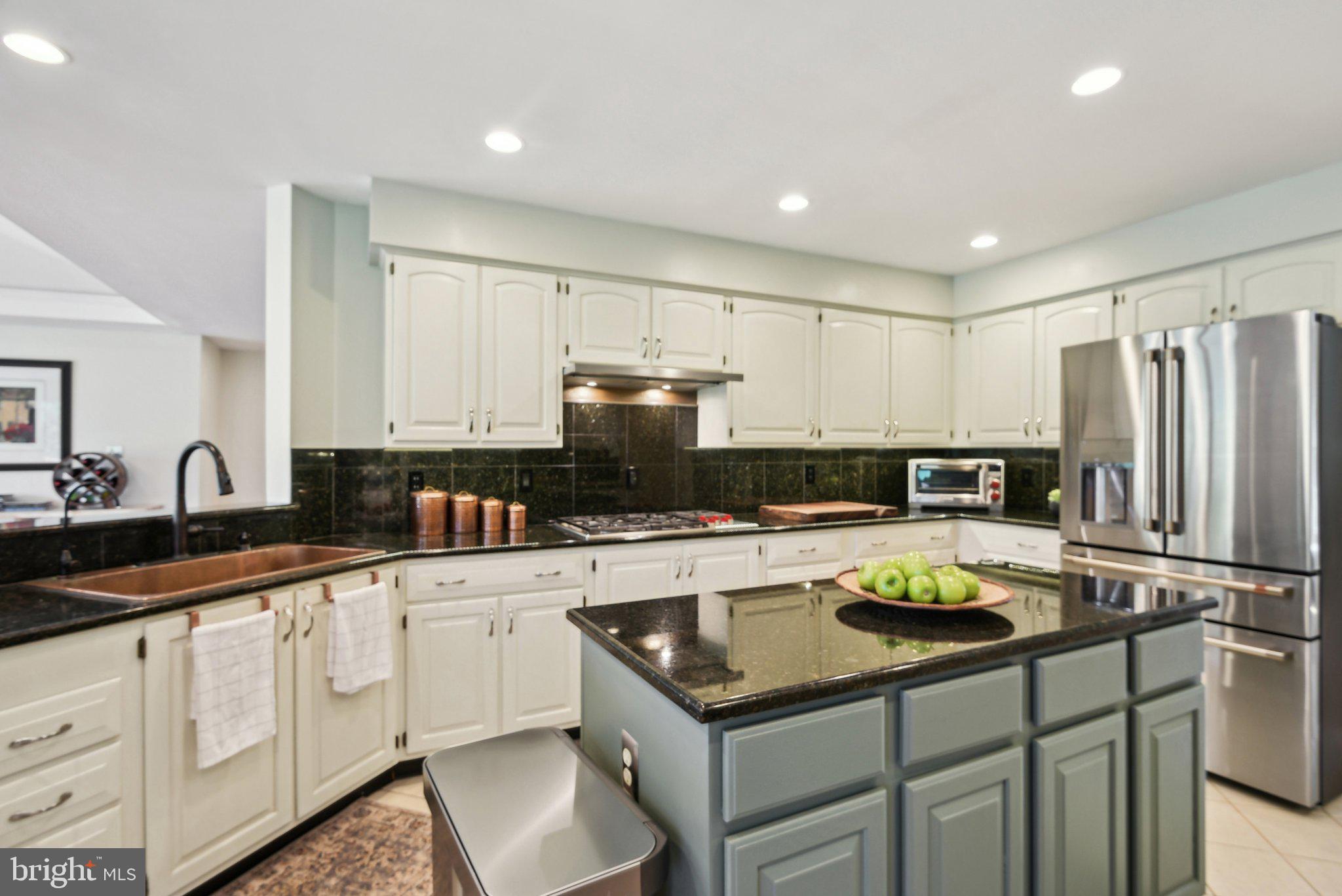 EVERGREEN FARM - Residential