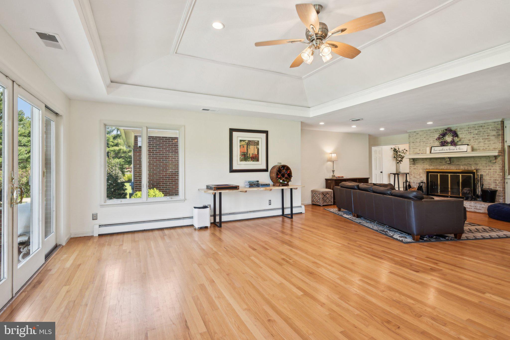 EVERGREEN FARM - Residential
