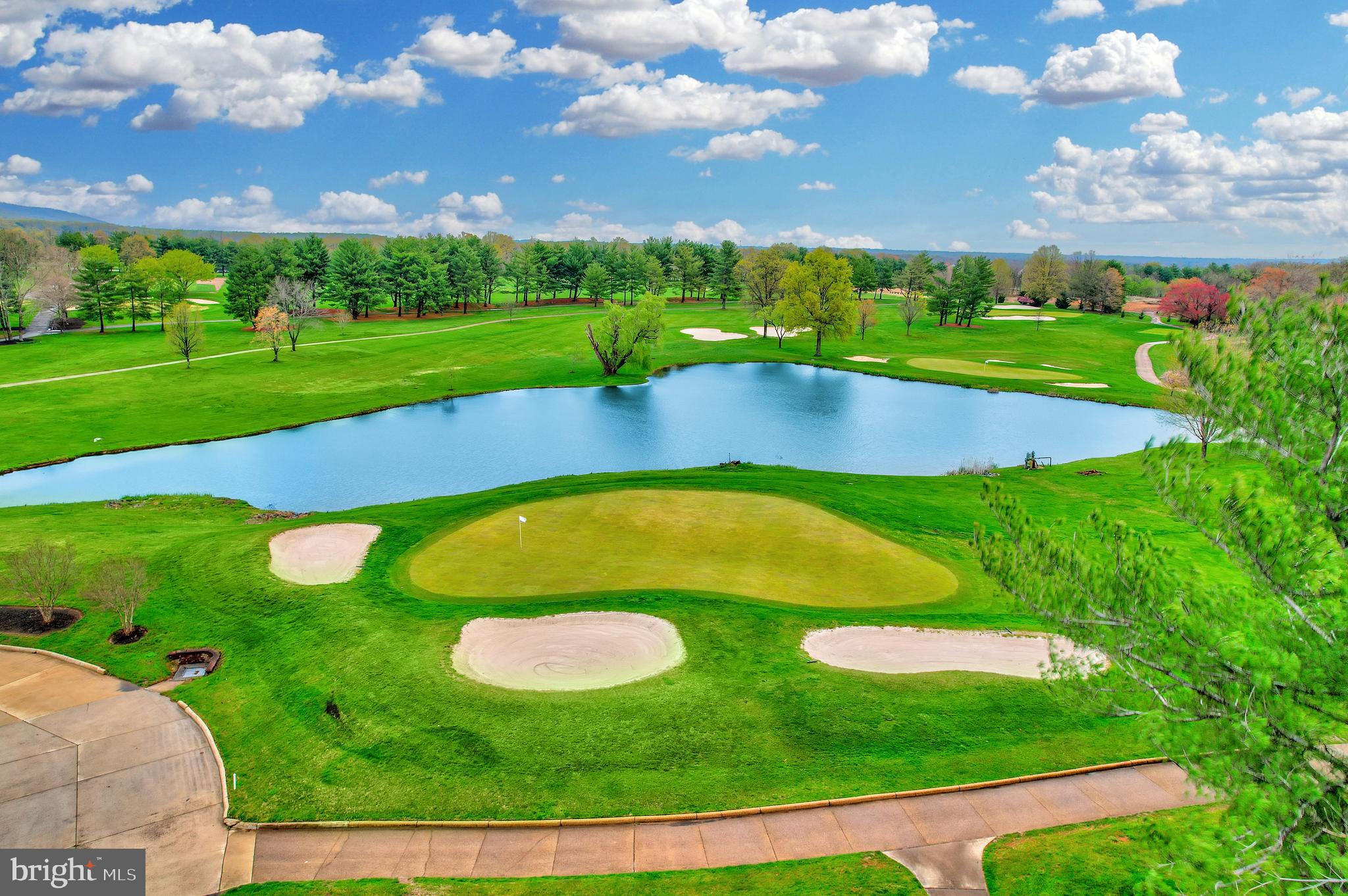 EVERGREEN FARM - Residential