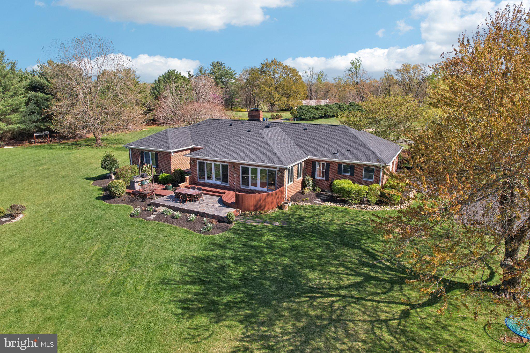 EVERGREEN FARM - Residential