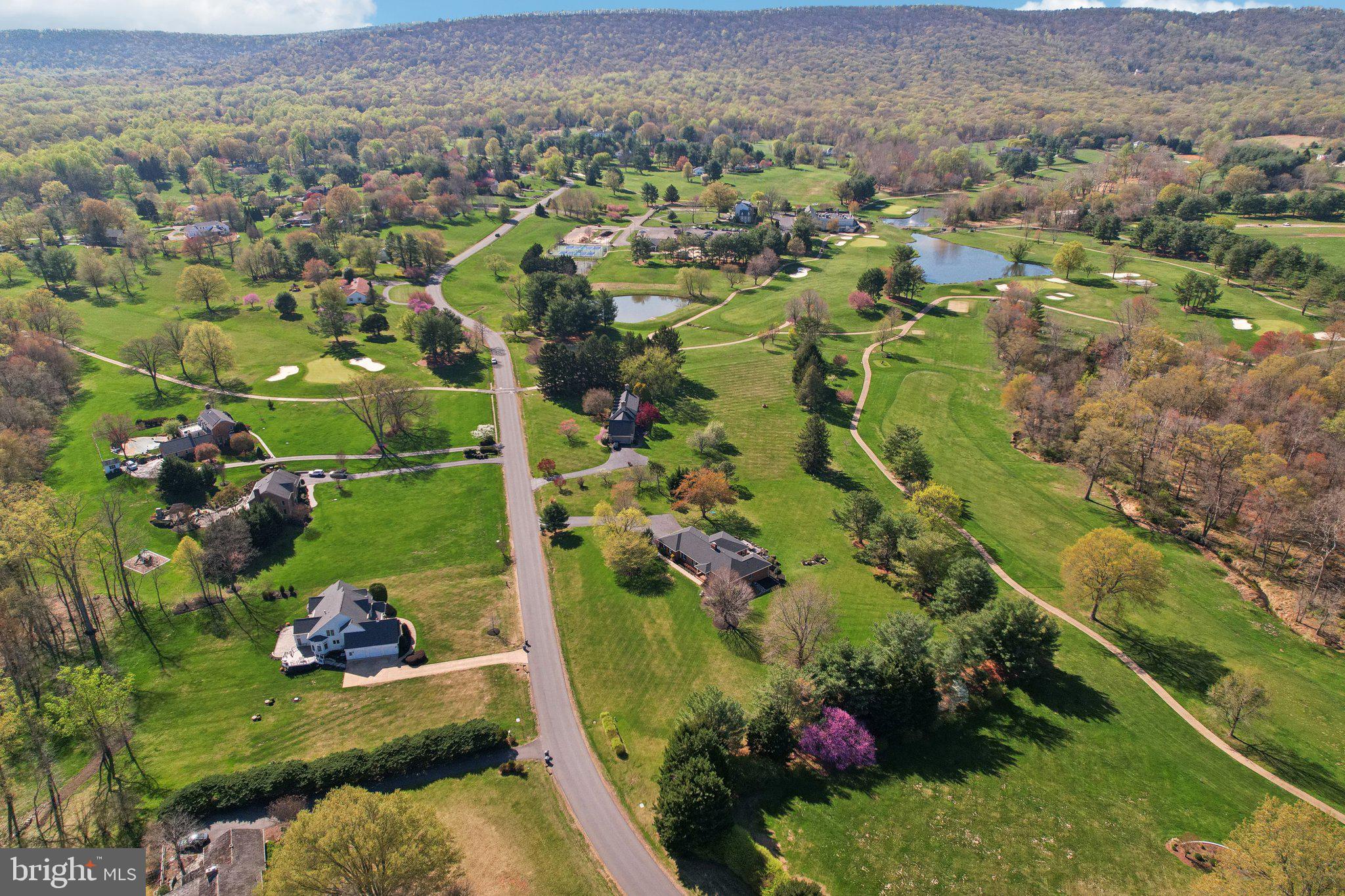 EVERGREEN FARM - Residential