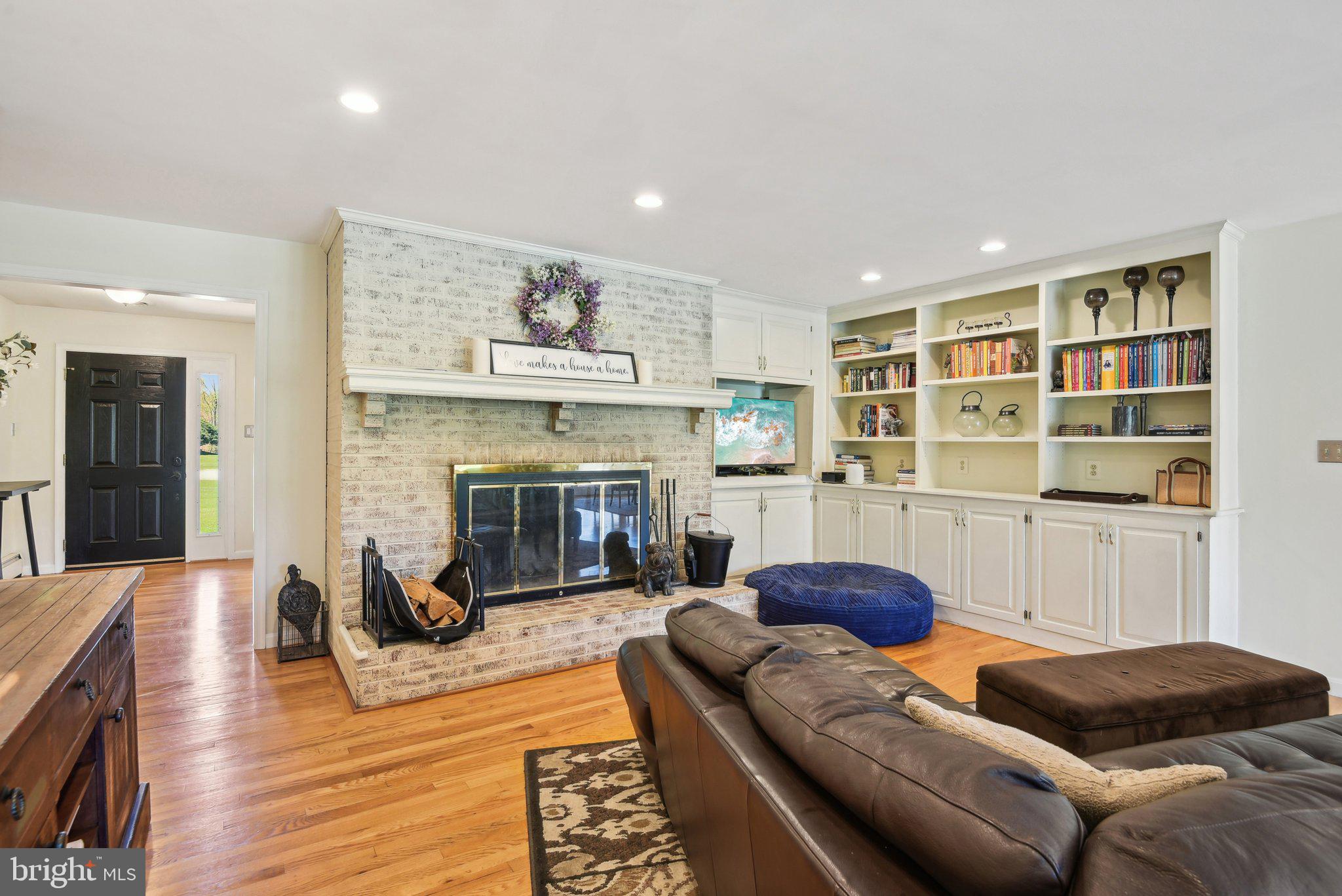 EVERGREEN FARM - Residential