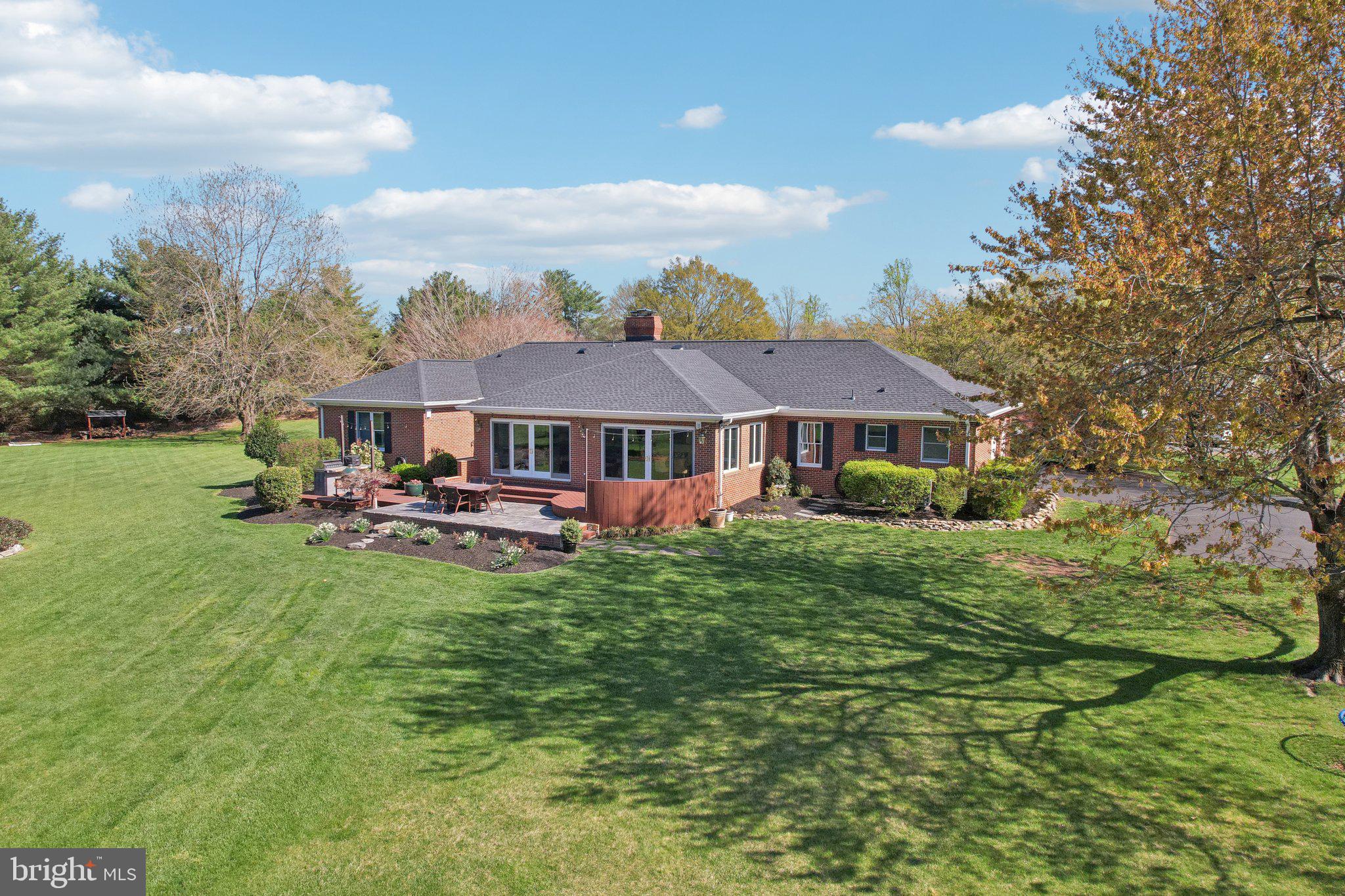 EVERGREEN FARM - Residential