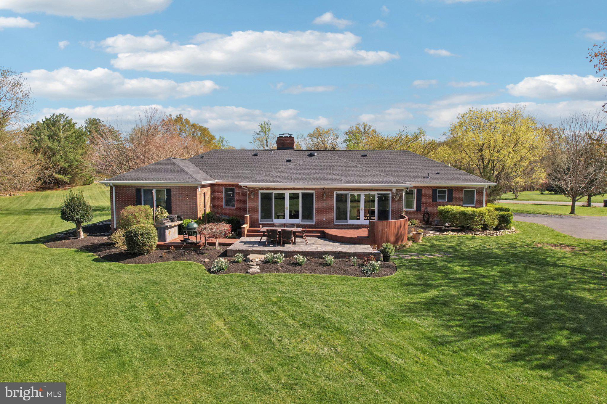 EVERGREEN FARM - Residential