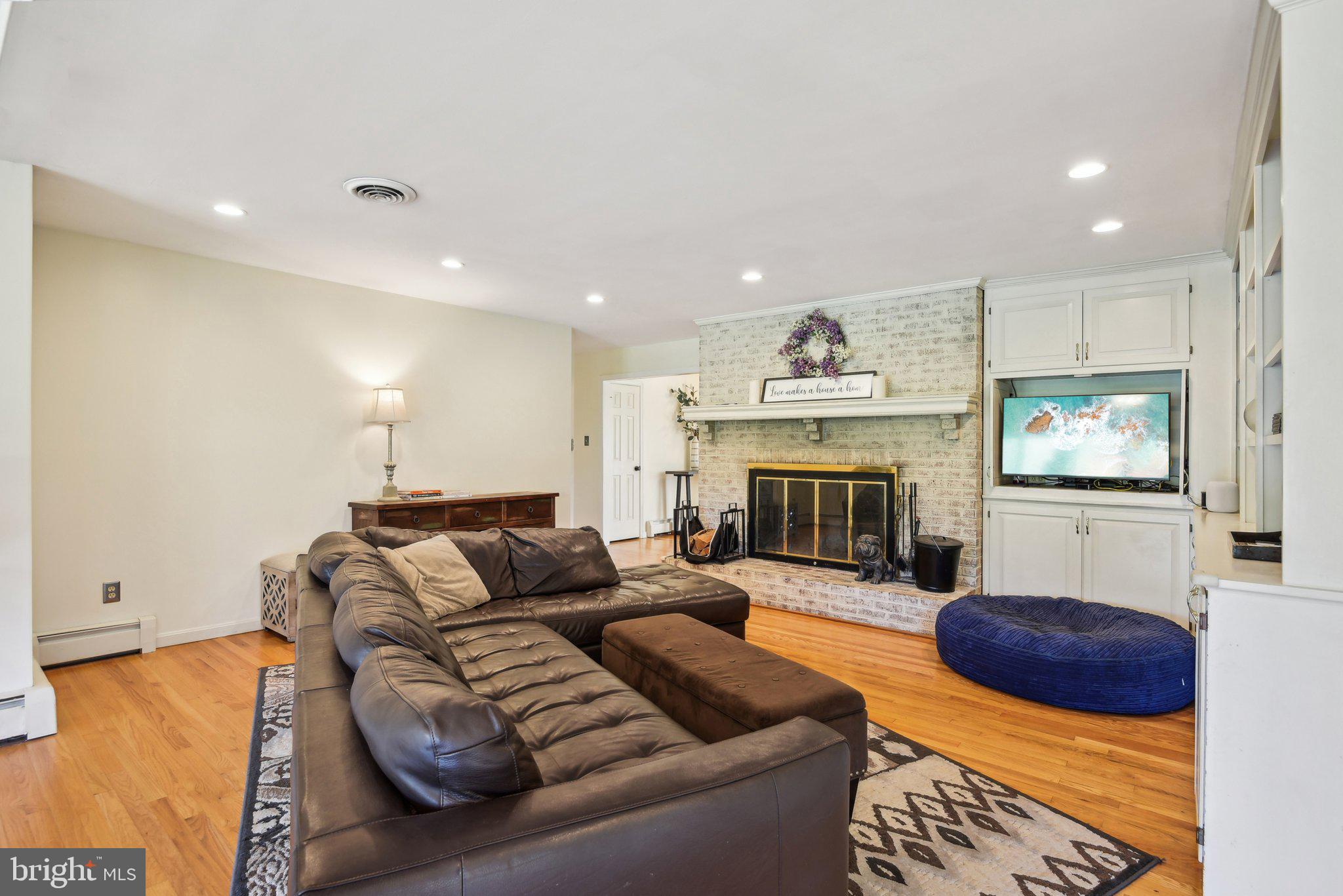 EVERGREEN FARM - Residential
