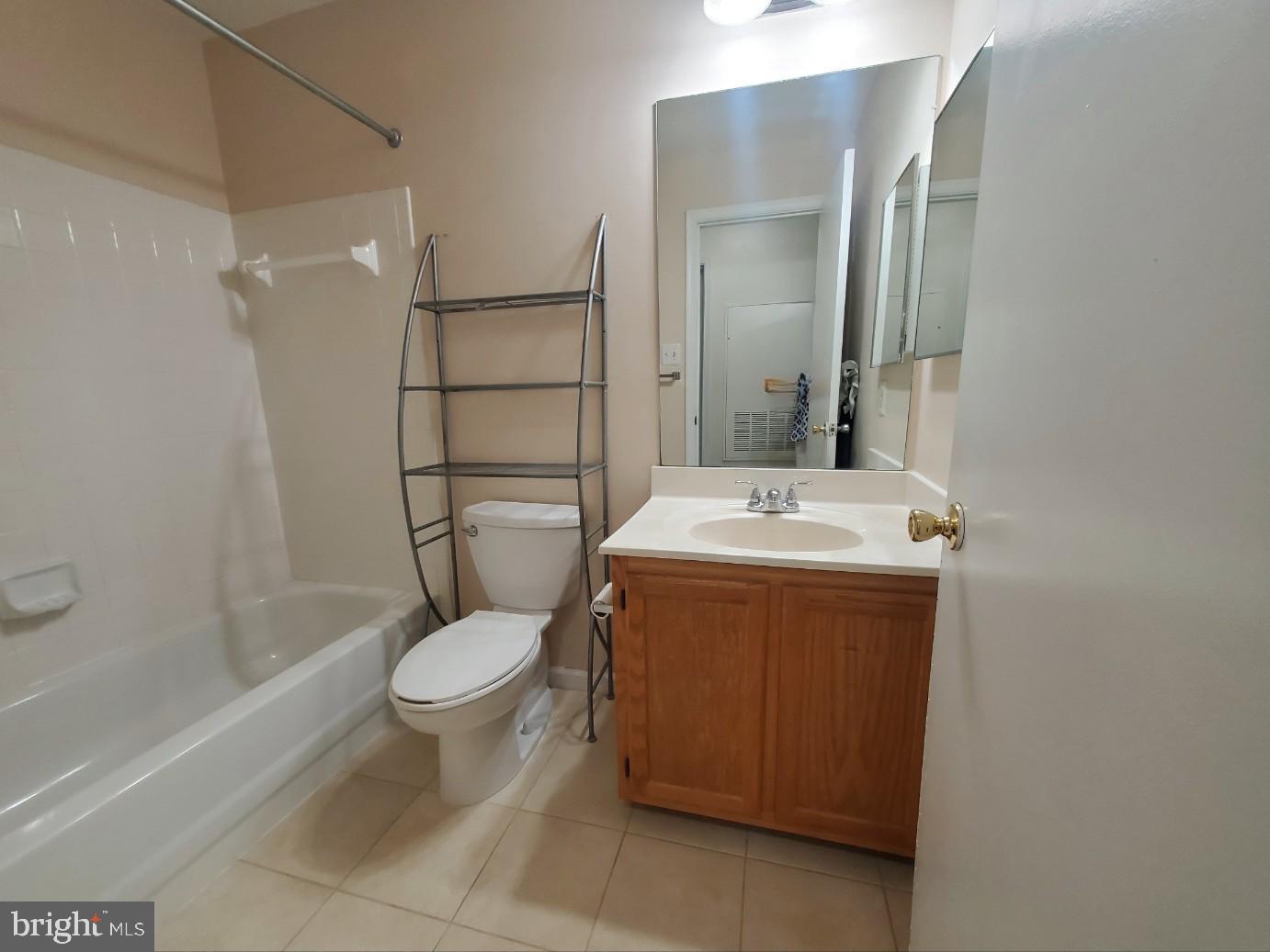 WINTERGATE AT LONGMEAD CROSSING - Residential Lease