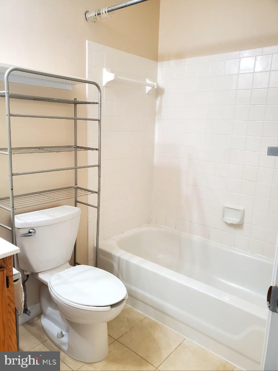 WINTERGATE AT LONGMEAD CROSSING - Residential Lease