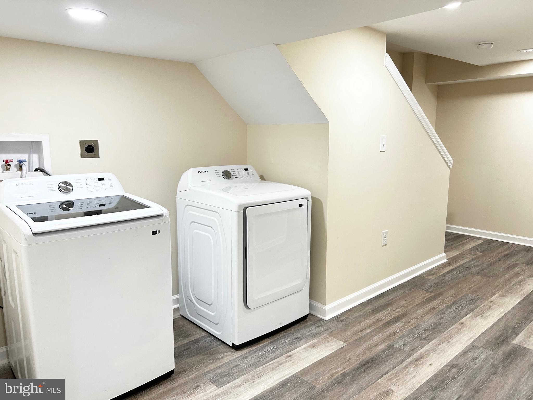 LOCH RAVEN - Residential
