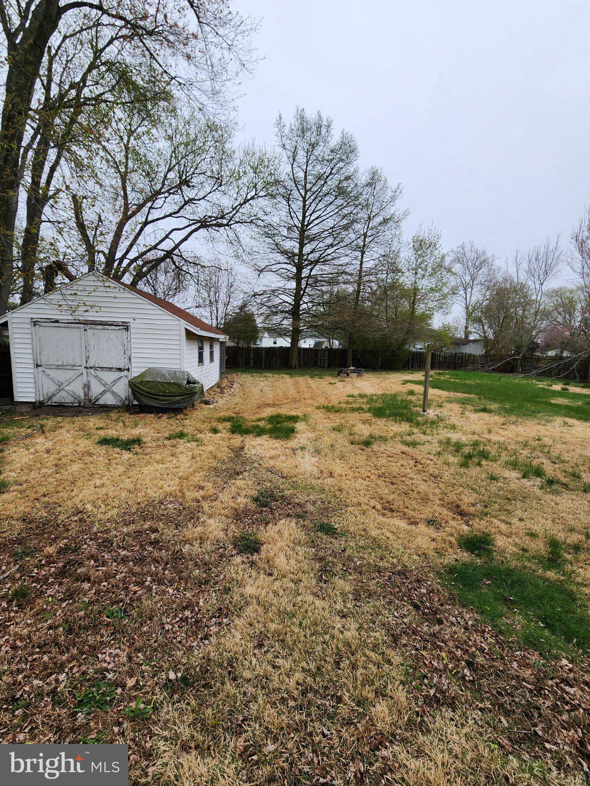 PITTSVILLE MANOR - Residential