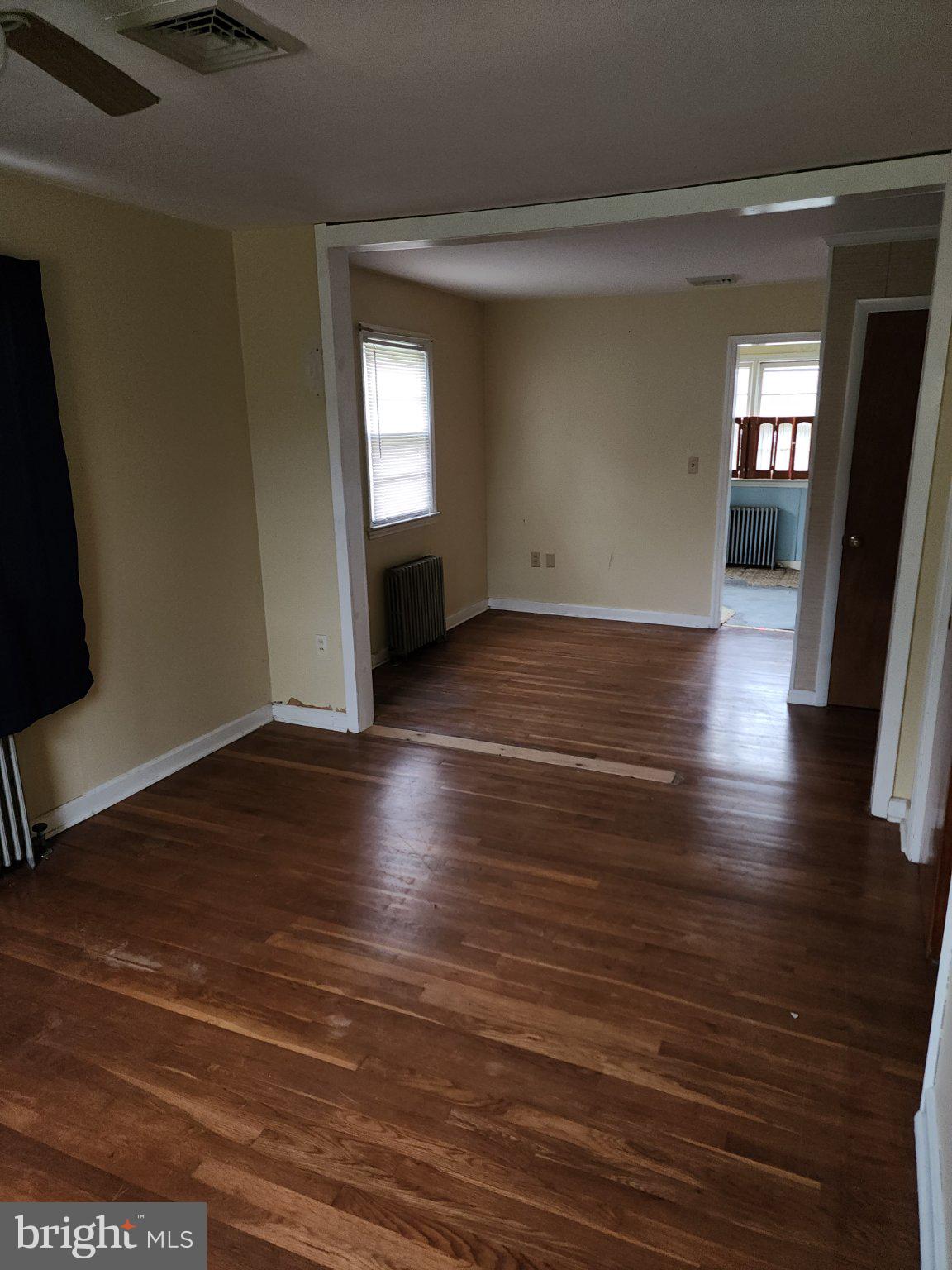 PITTSVILLE MANOR - Residential