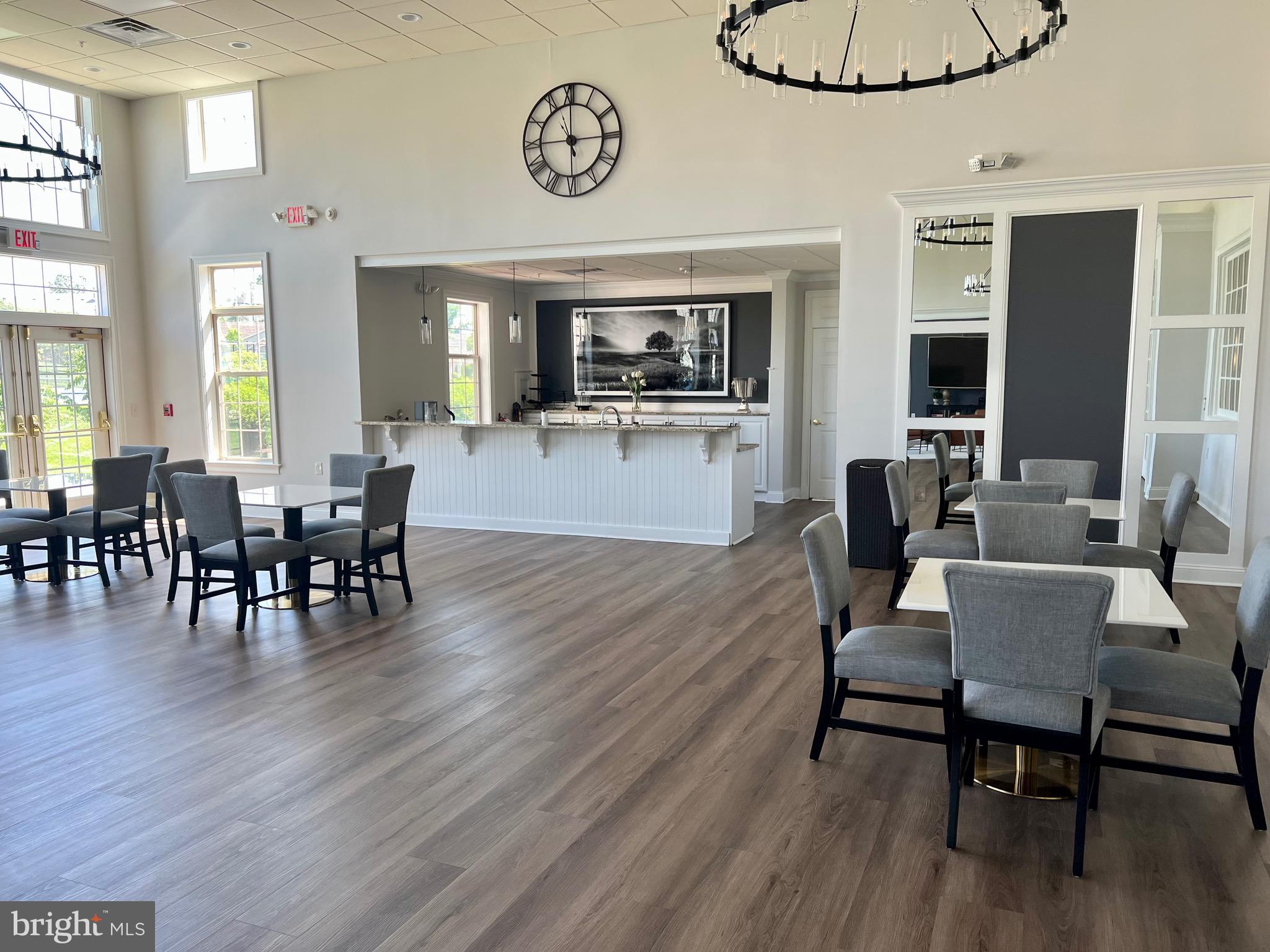 VILLAS OF NEWTOWN - Residential