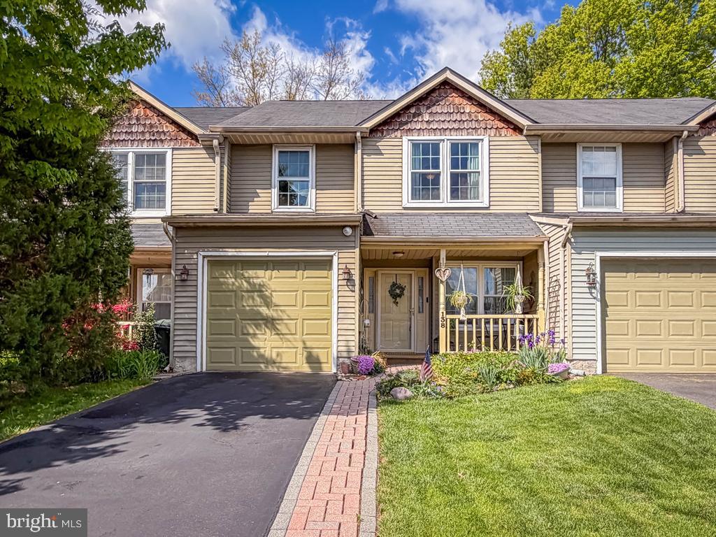 100 ACRE WOODS - Residential