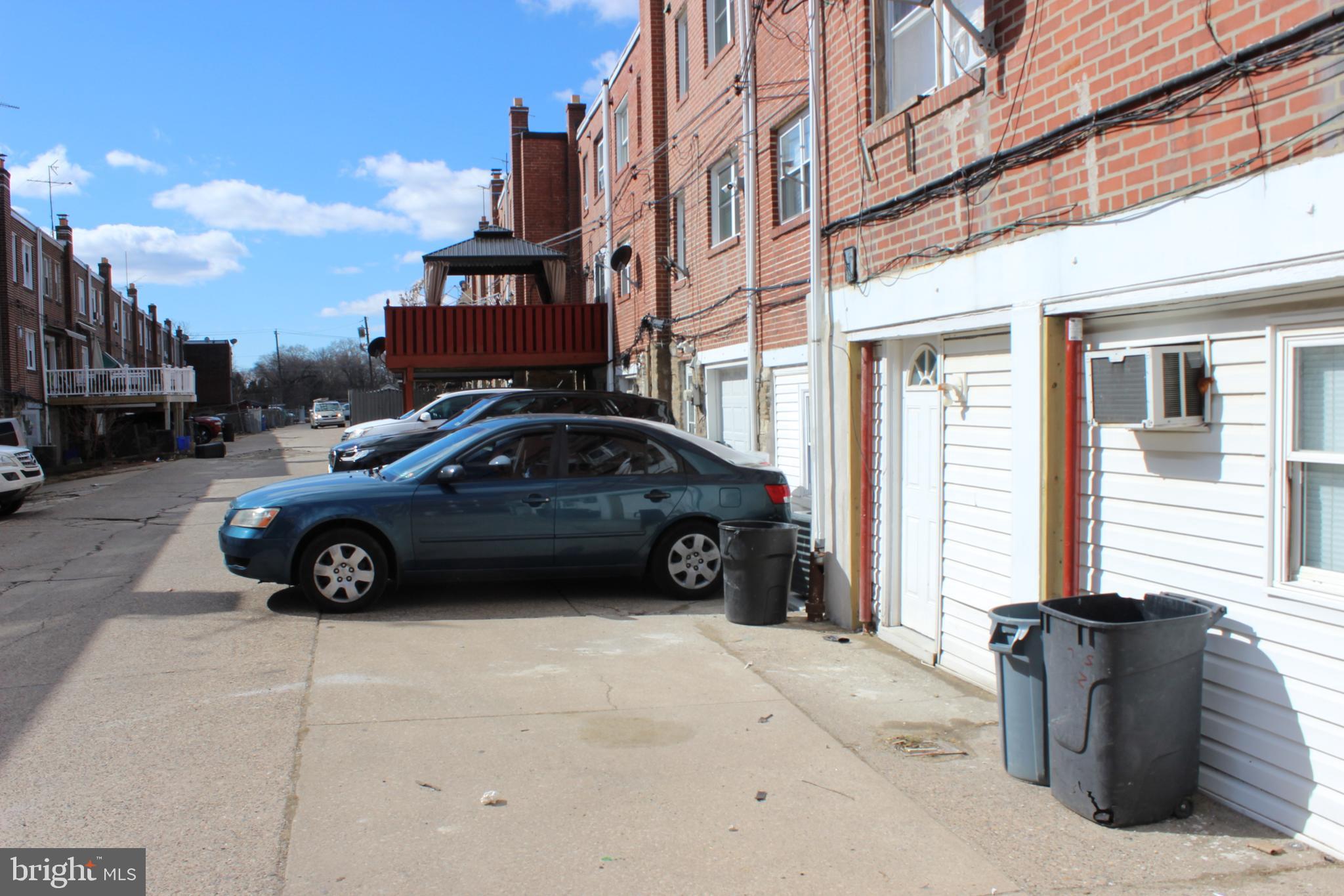 LAWNCREST - Residential Income