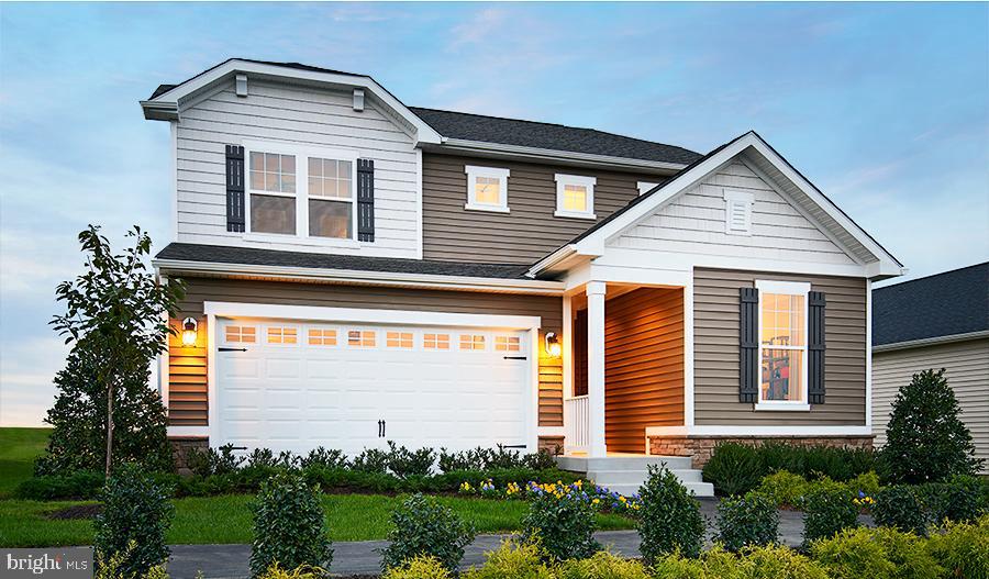 SEASONS AT MIDDLETOWN PLACE - Residential