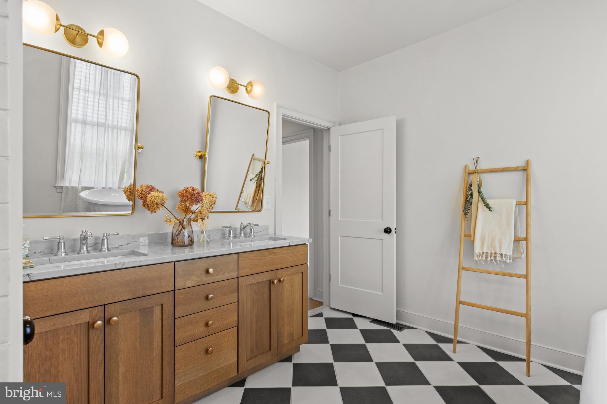 SYCAMORE CROSSING - Residential