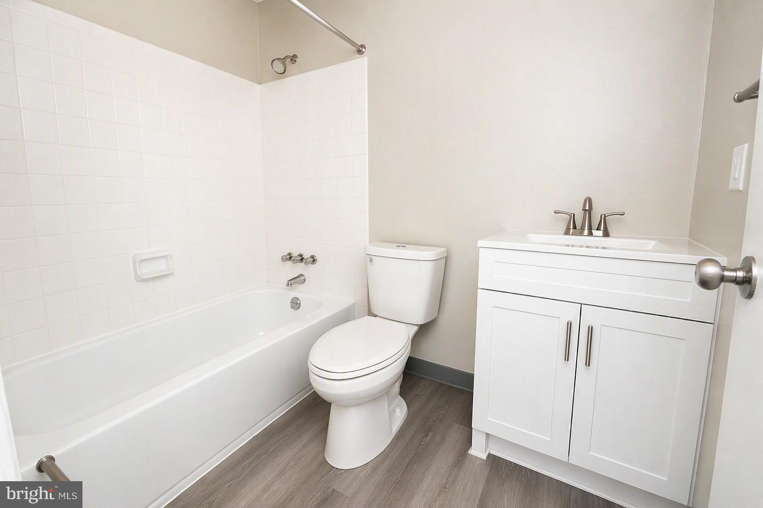 CEDAR RIDGE - Residential