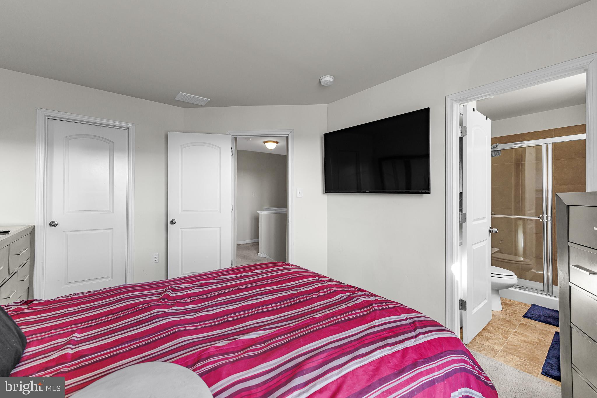 HYETTS CROSSING - Residential