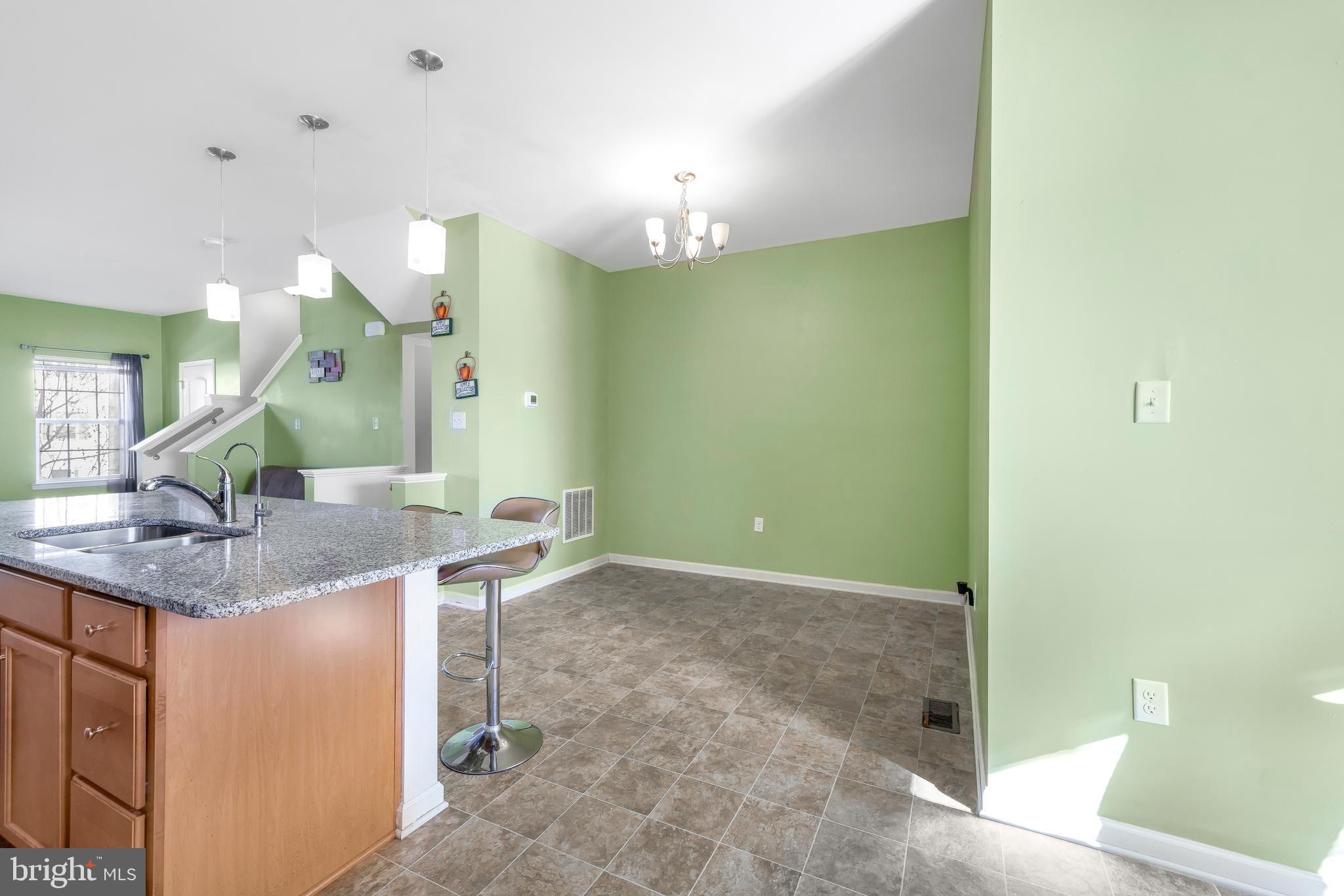 HYETTS CROSSING - Residential