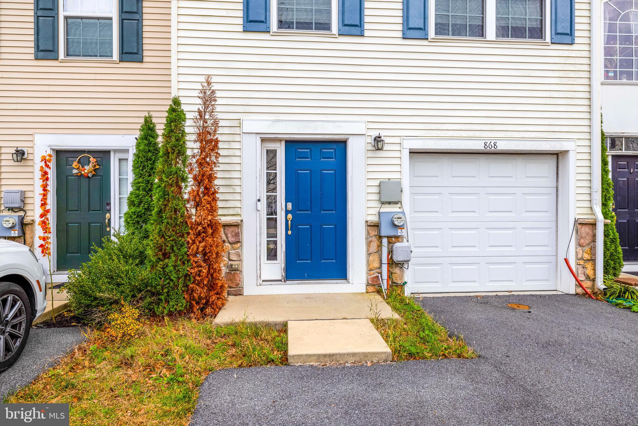 HYETTS CROSSING - Residential
