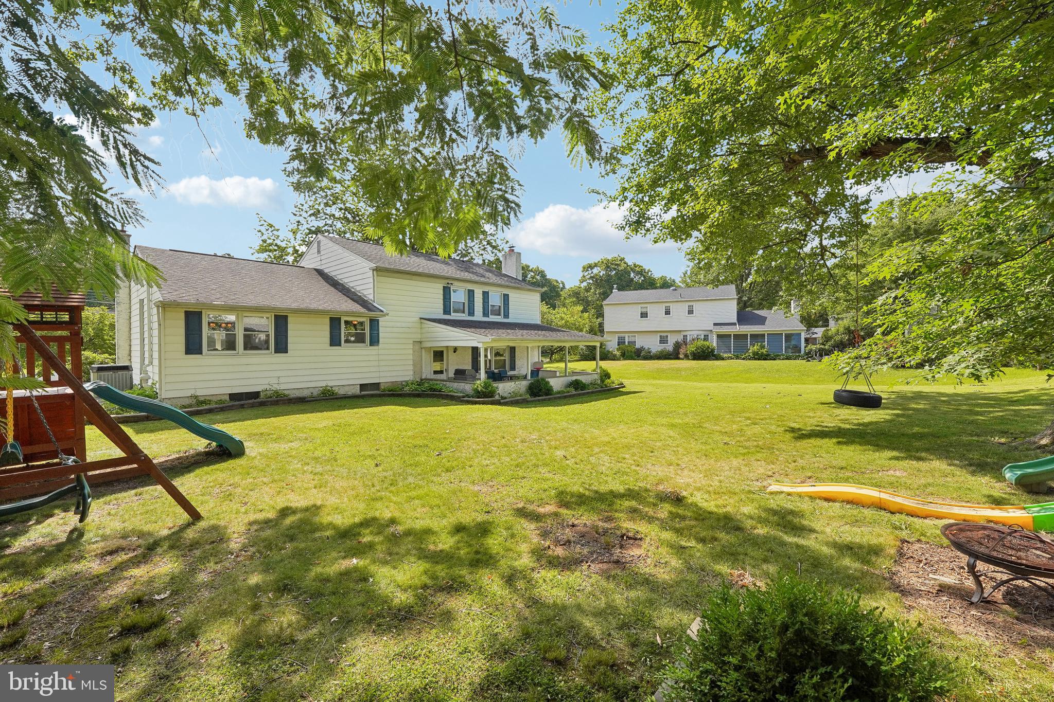 HEDGEROW WOODS - Residential