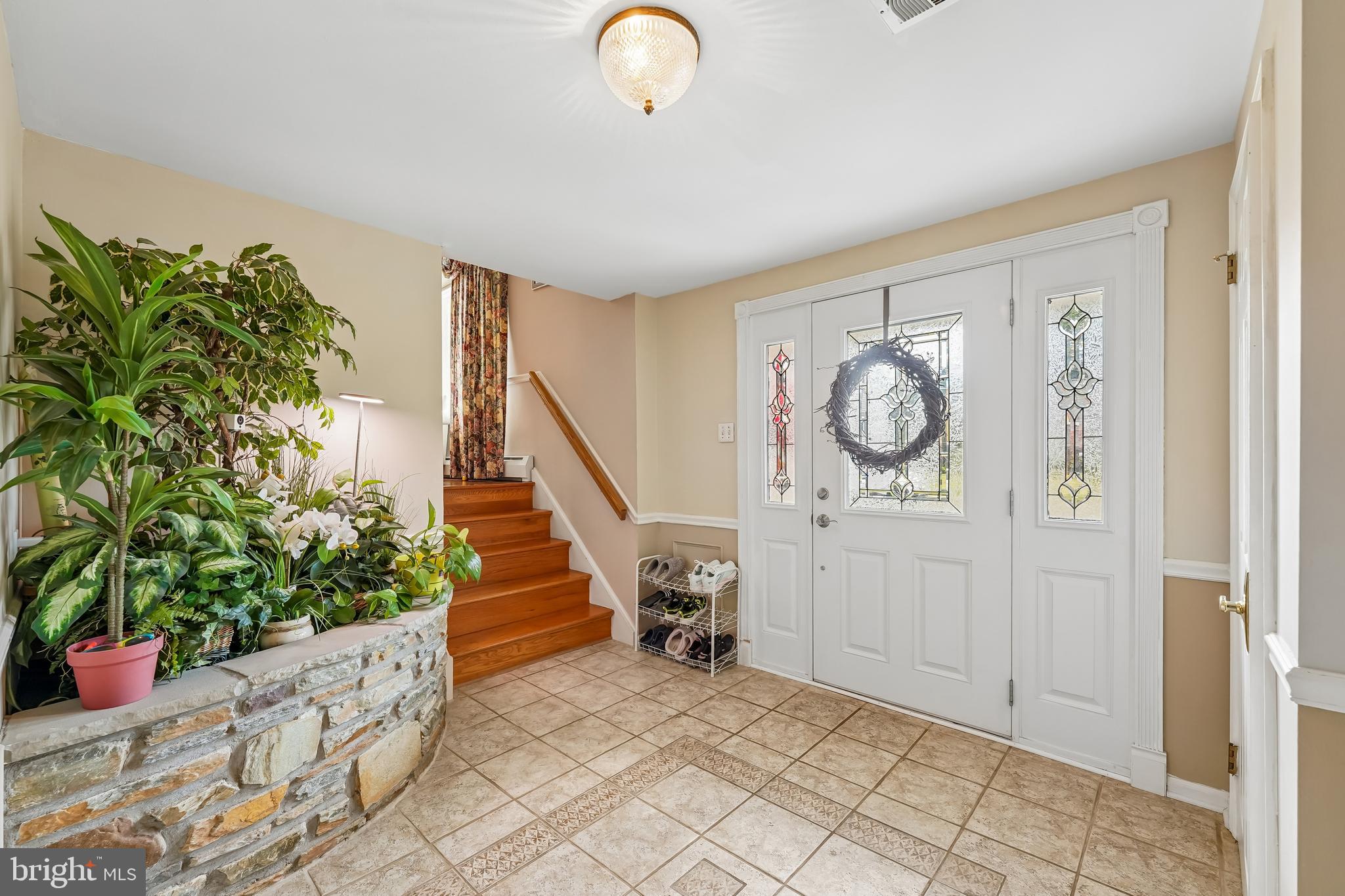 HEDGEROW WOODS - Residential