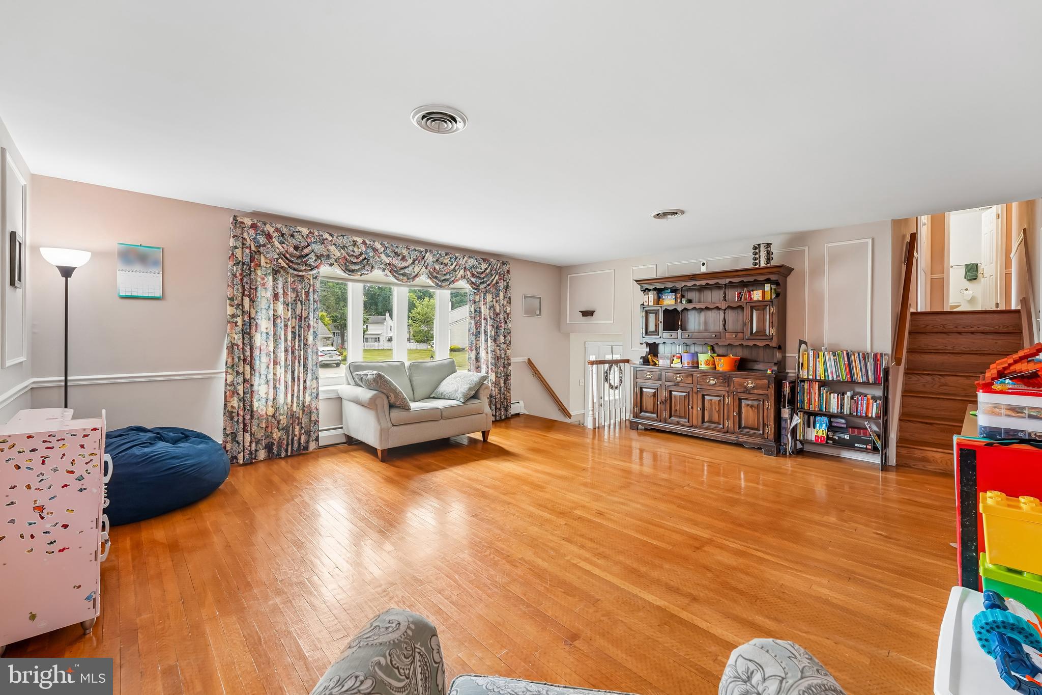 HEDGEROW WOODS - Residential