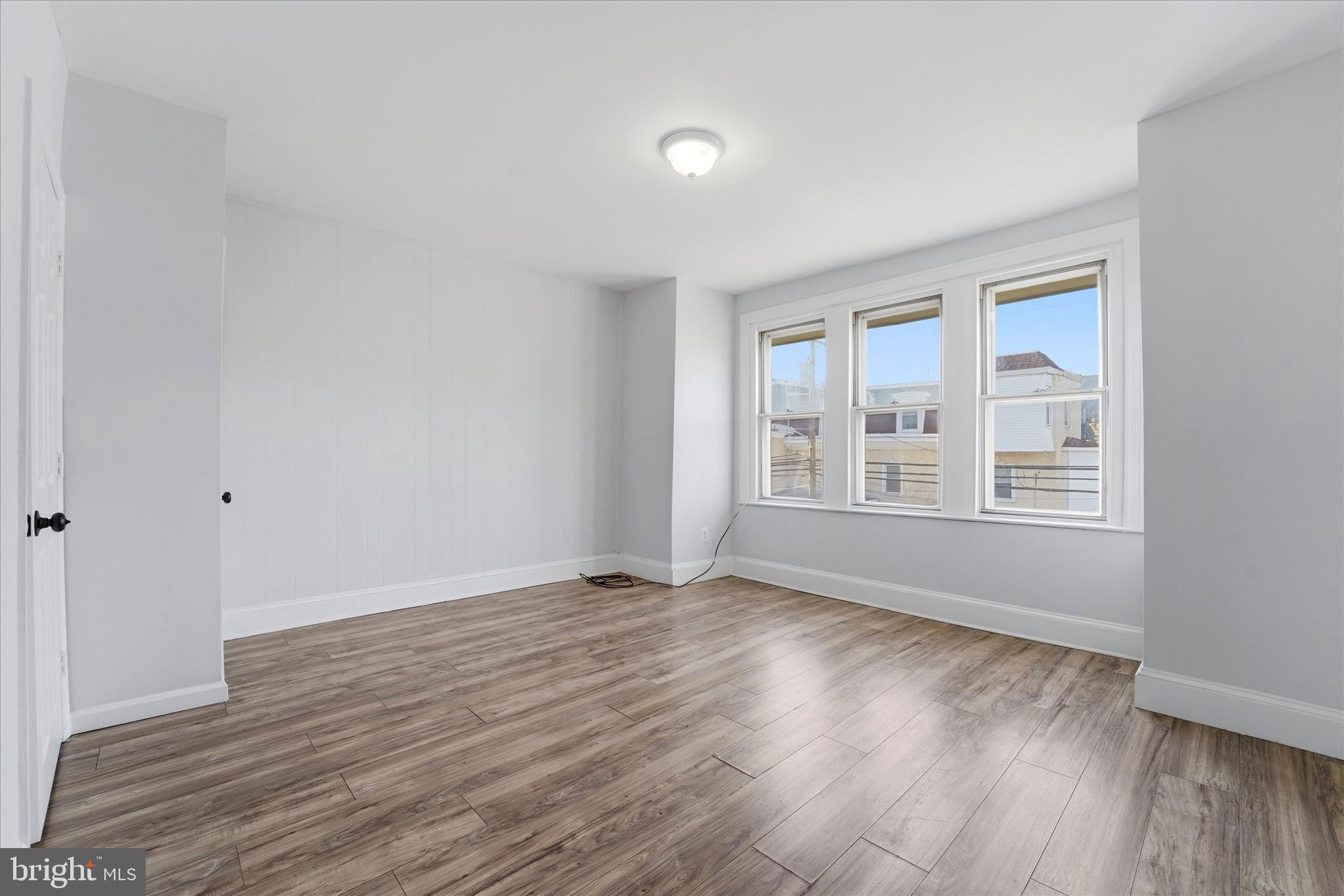 BELMONT - Residential Income