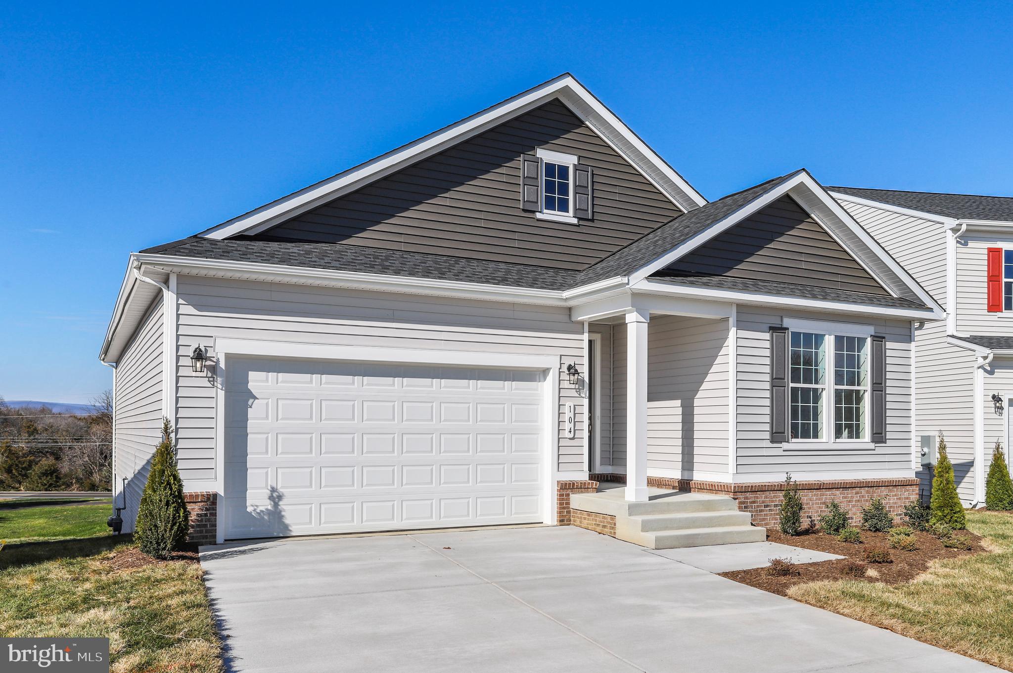 MIDDLETOWN - Residential