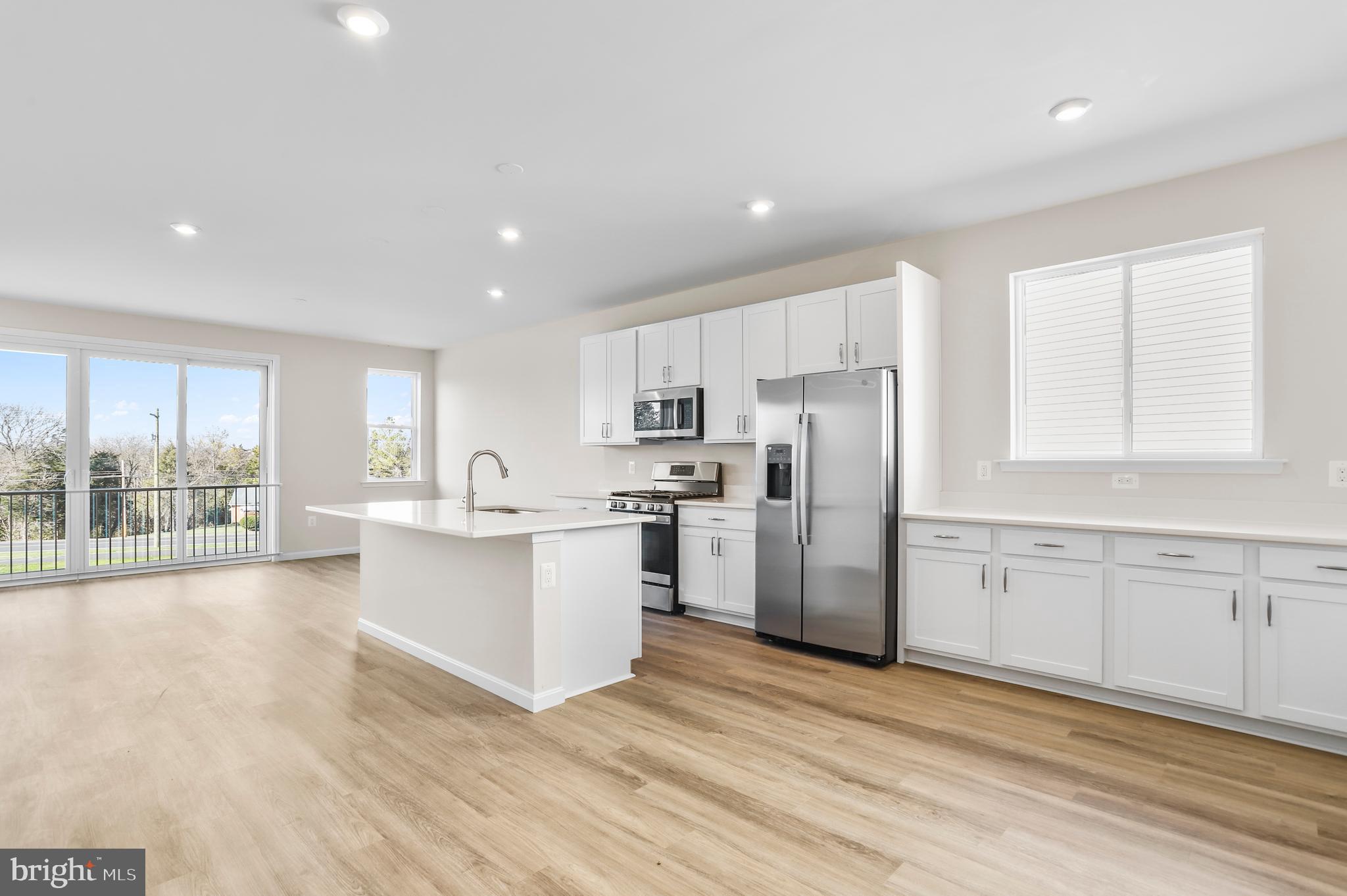 MIDDLETOWN - Residential