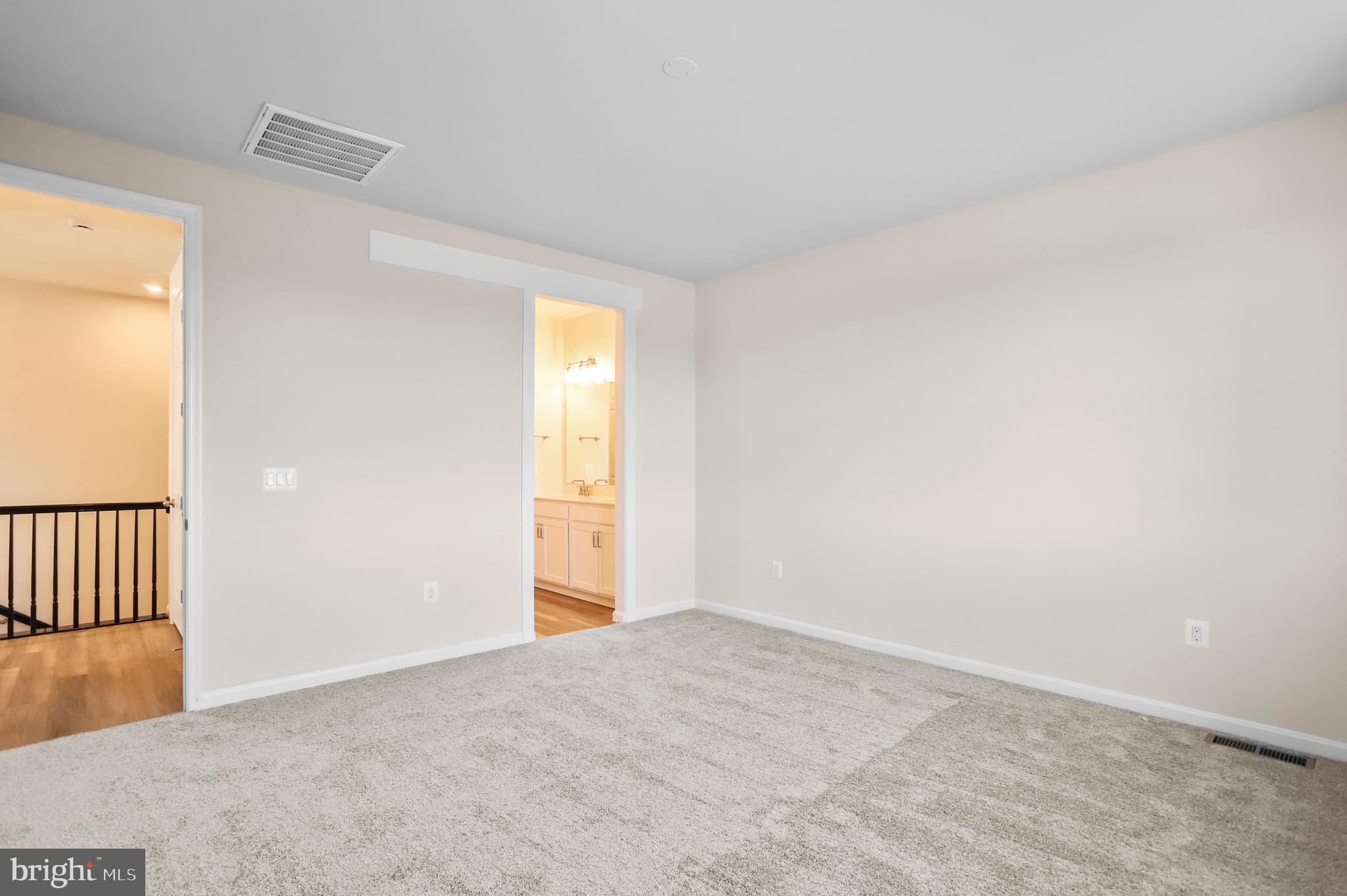 MIDDLETOWN - Residential