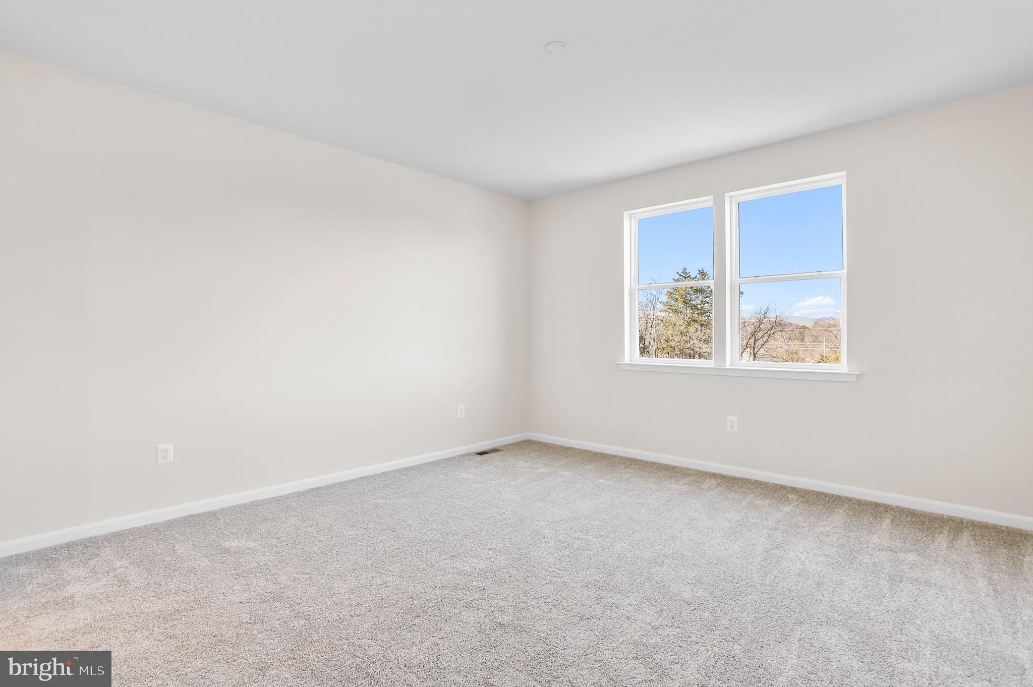 MIDDLETOWN - Residential